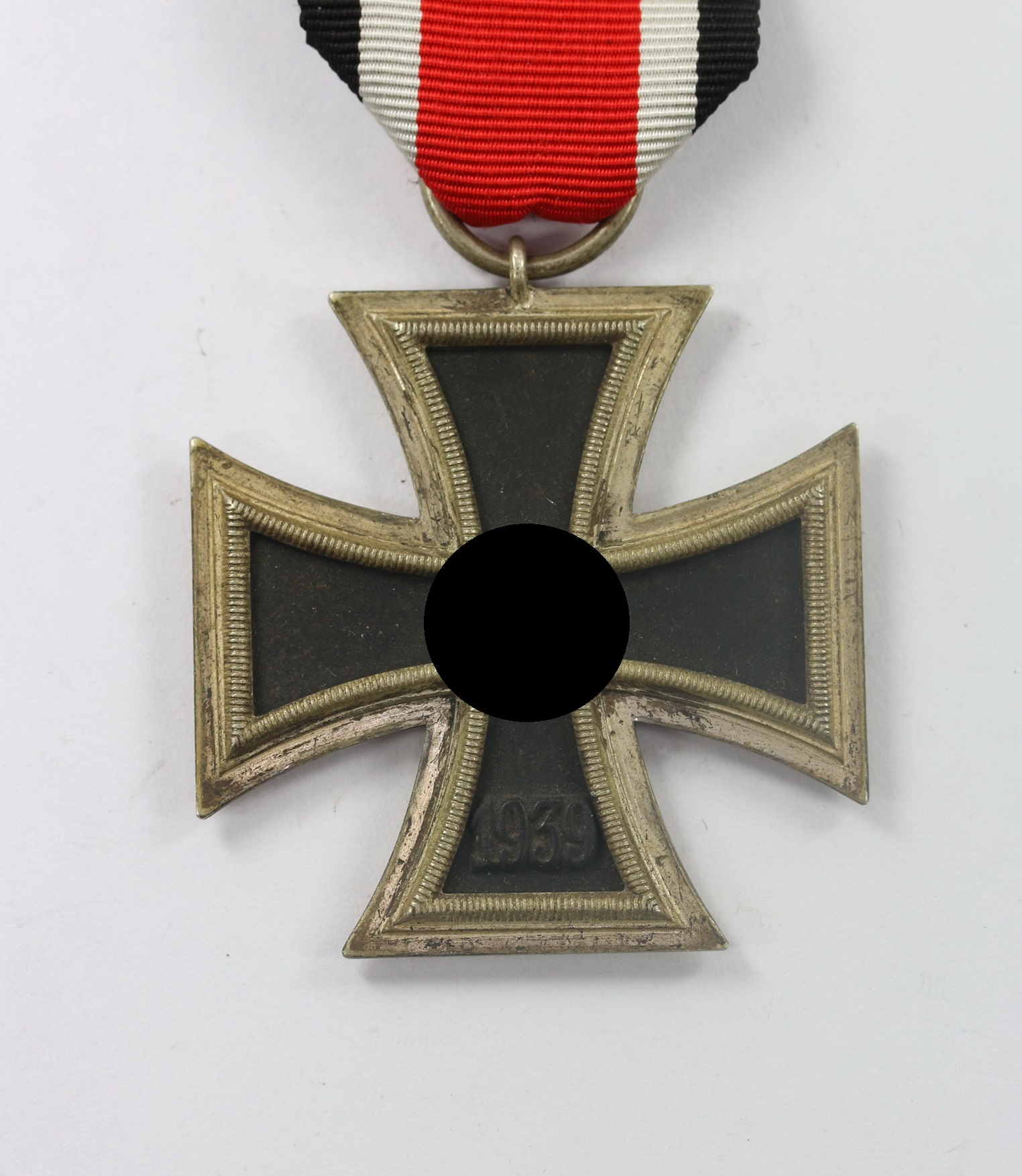 eisernes_kreuz_2 Eisernes Kreuz 2. Klasse 1939, Hst. 23 (Arbeitsgemeinschaft für Heeresbedarf in der Graveur & Ziselierinnung, Berlin) – Bild 1
