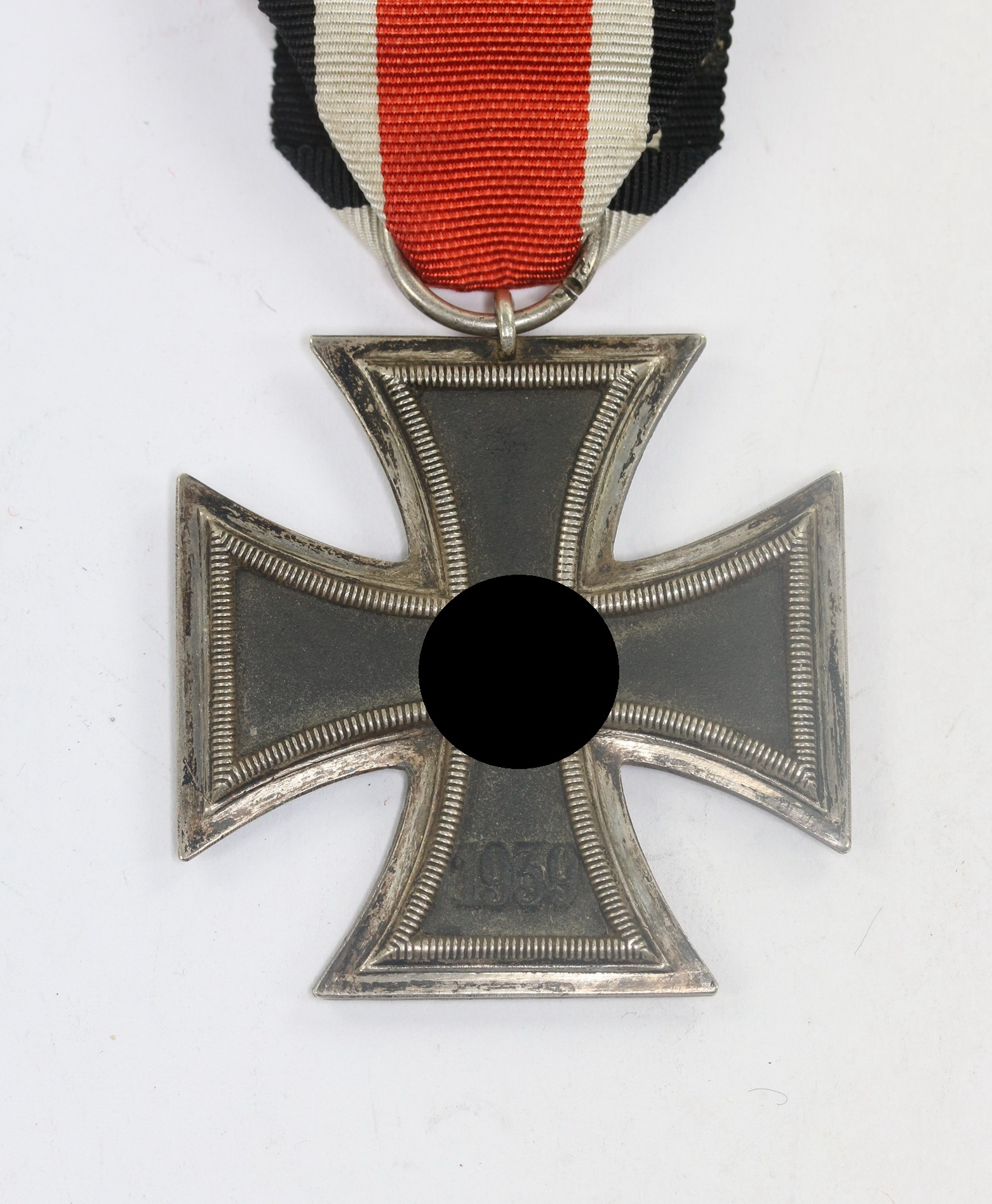 Eisernes Kreuz 2. Klasse 1939, Hst. 25 (Arbeitsgemeinschaft der Graveur-, Gold- und Silberschmiedeinnungen, Hanau am Main) – Bild 1