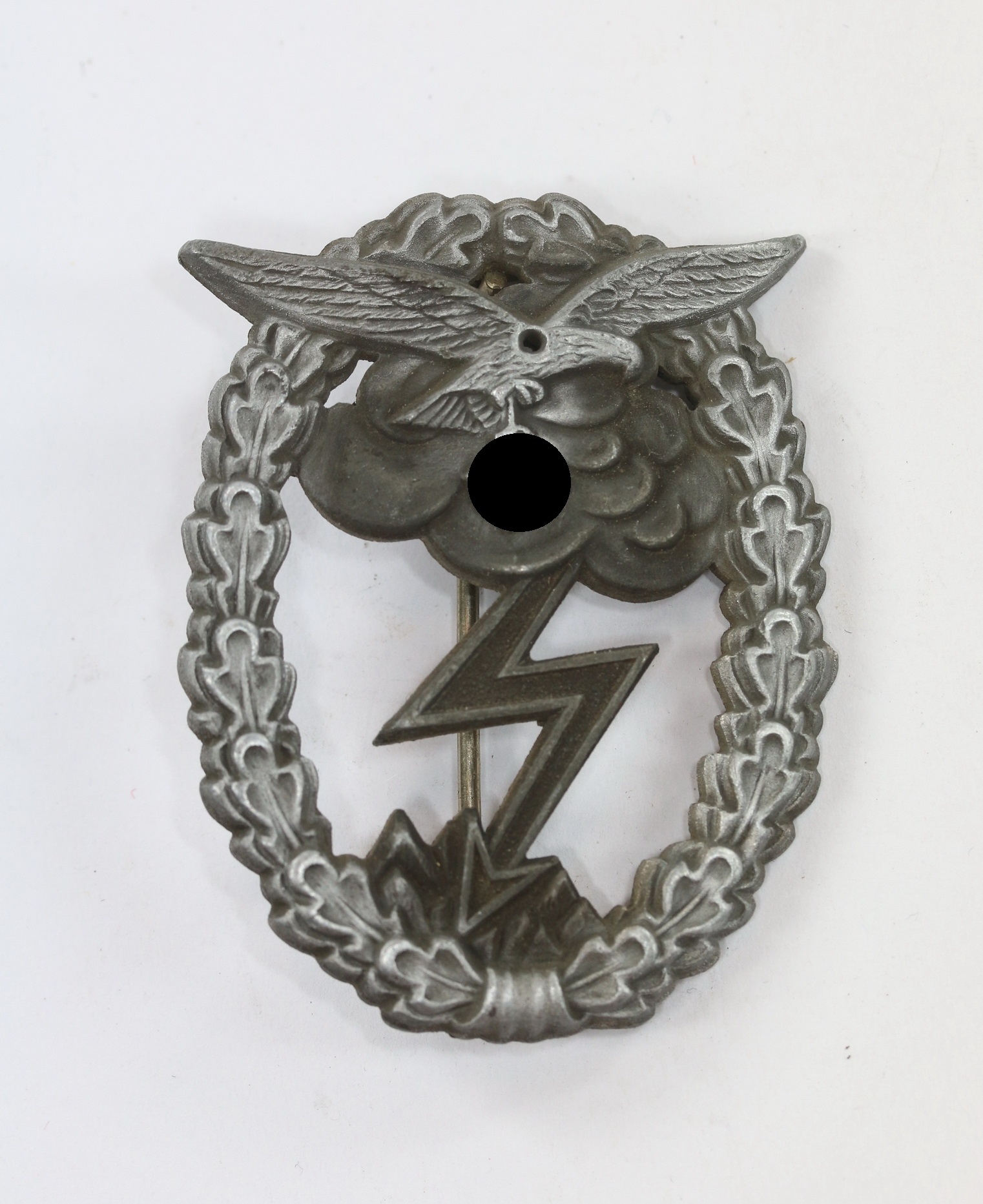 erdkampfabzeichen_der_luftwaffe_hammer_s_hne_1__1_1 Erdkampfabzeichen der Luftwaffe, Hammer & Söhne – Bild 1