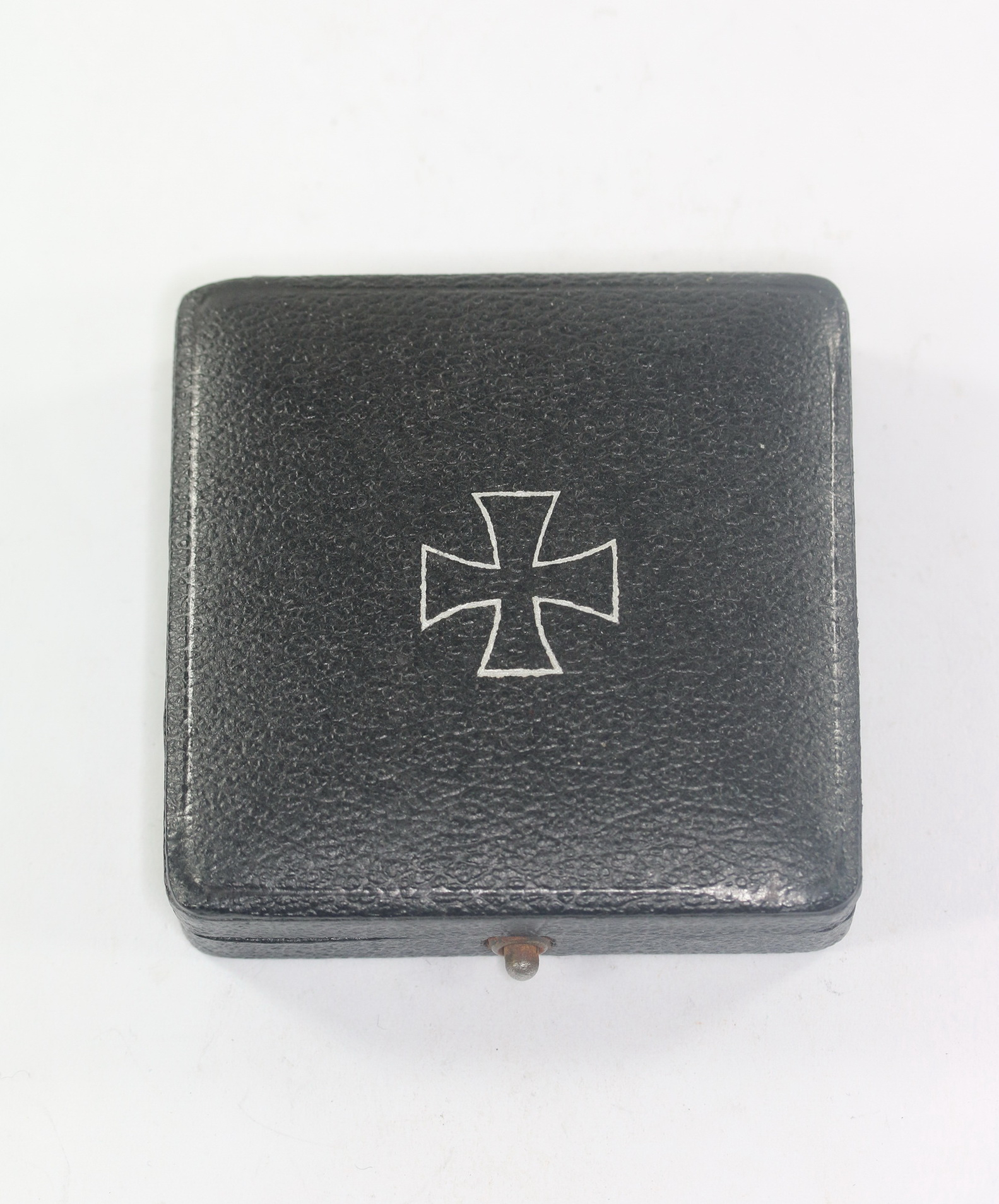 etui_eisernes_kreuz_1 Etui Eisernes Kreuz 1. Klasse 1939 – Bild 1