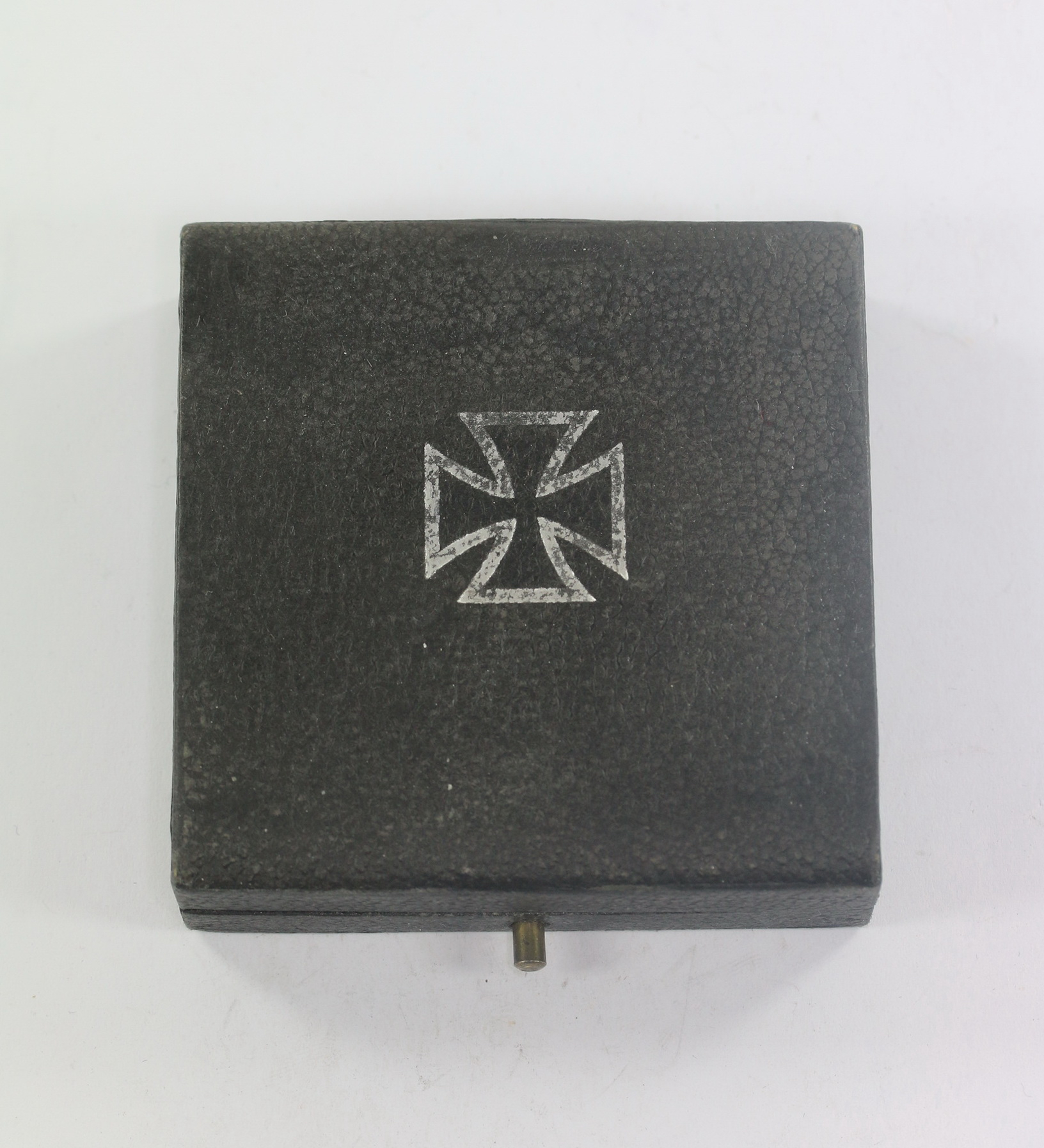 etui_eisernes_kreuz_1 Etui Eisernes Kreuz 1. Klasse 1939 – Bild 1