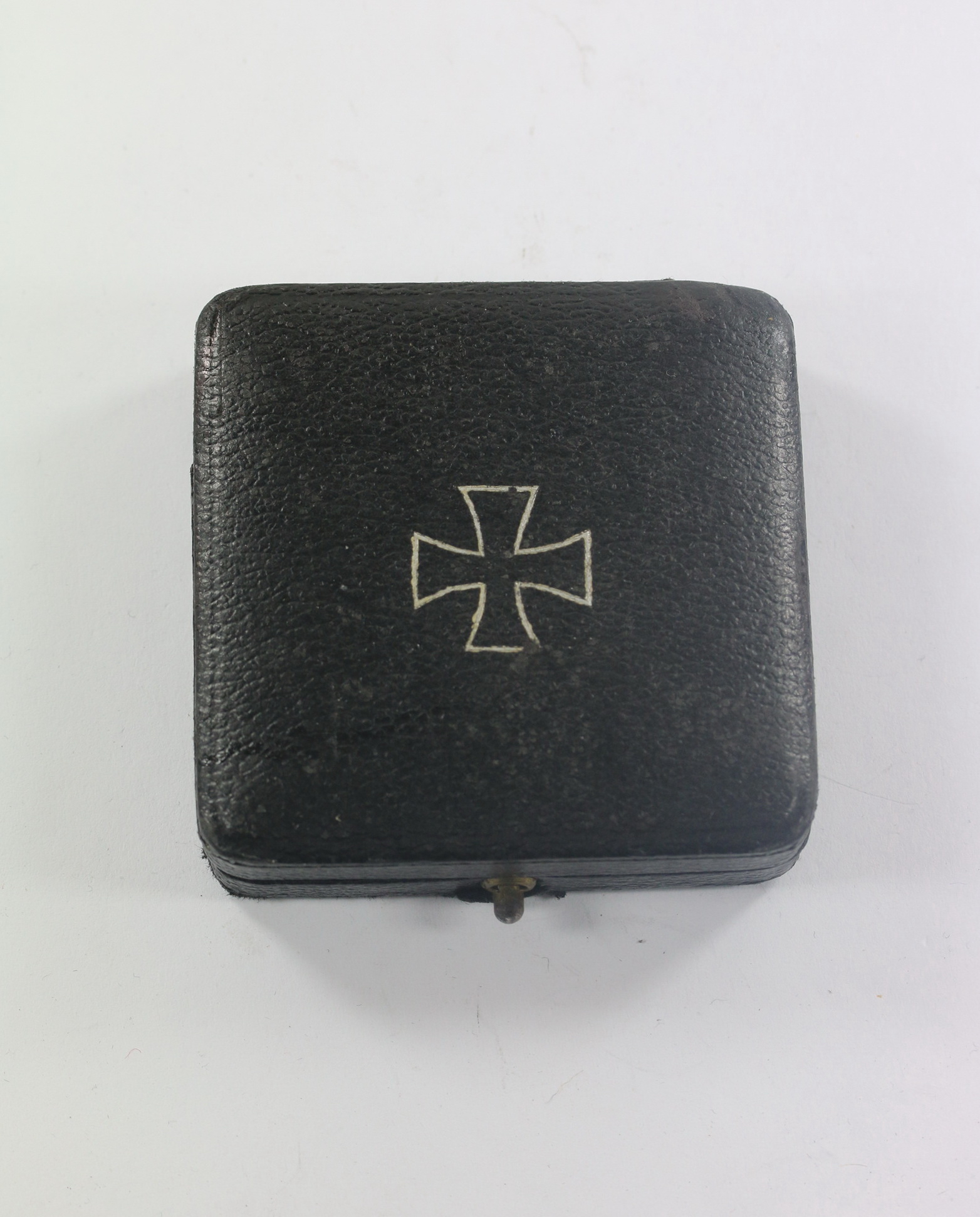 etui_eisernes_kreuz_1 Etui Eisernes Kreuz 1. Klasse 1939 – Bild 1