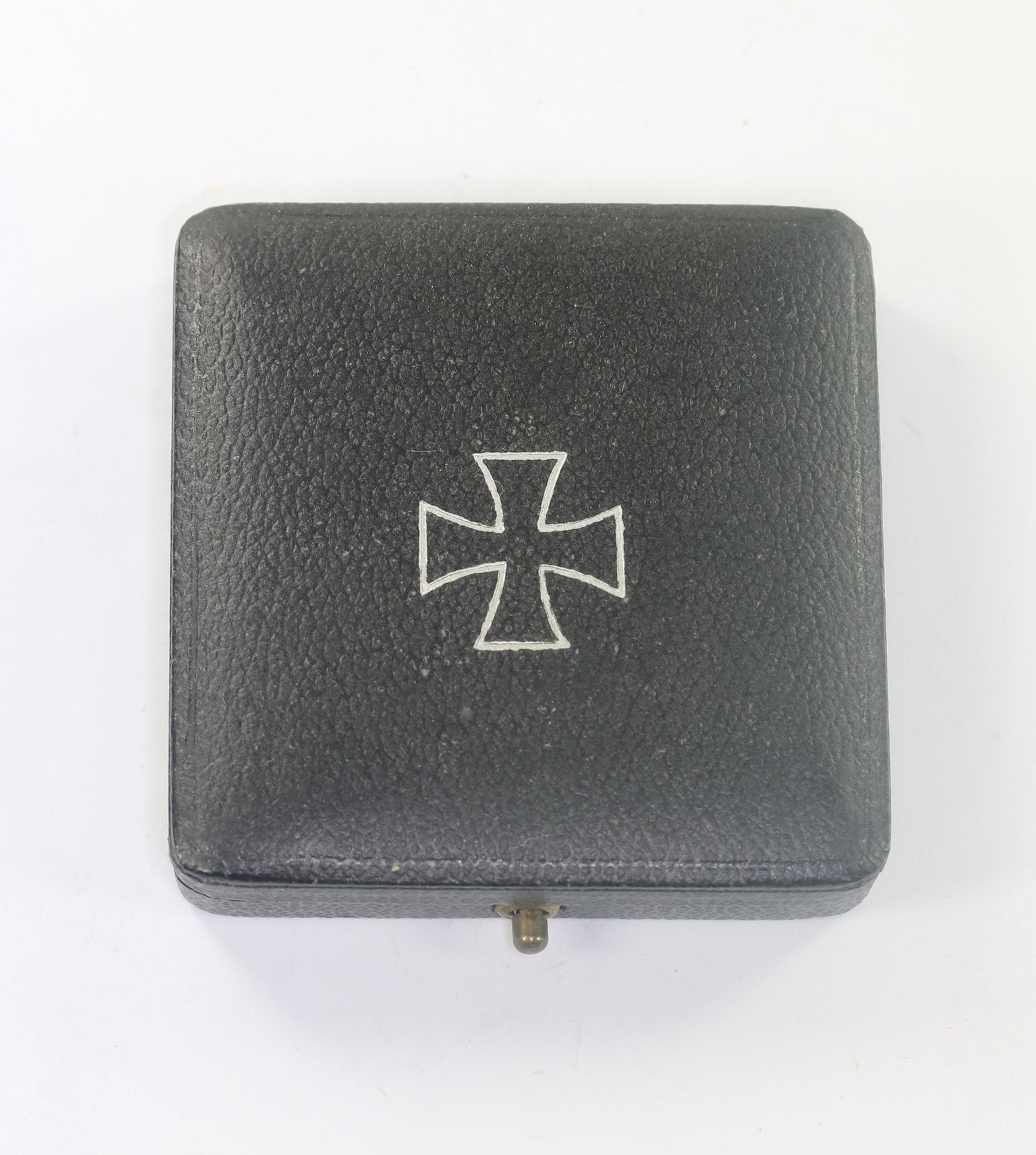 etui_eisernes_kreuz_1 Etui Eisernes Kreuz 1. Klasse 1939 – Bild 1