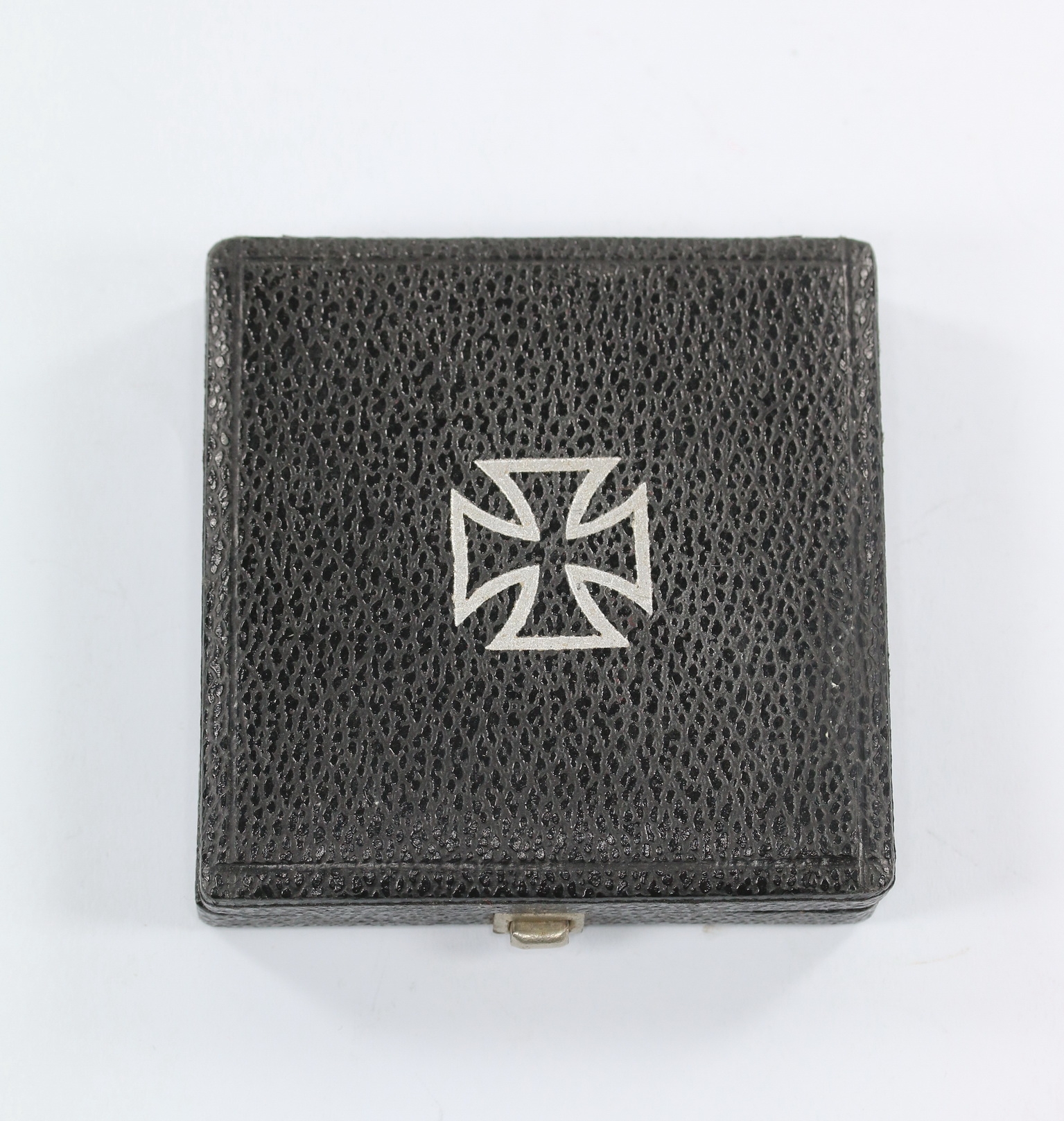 etui_eisernes_kreuz_1 Etui Eisernes Kreuz 1. Klasse 1939 – Bild 1