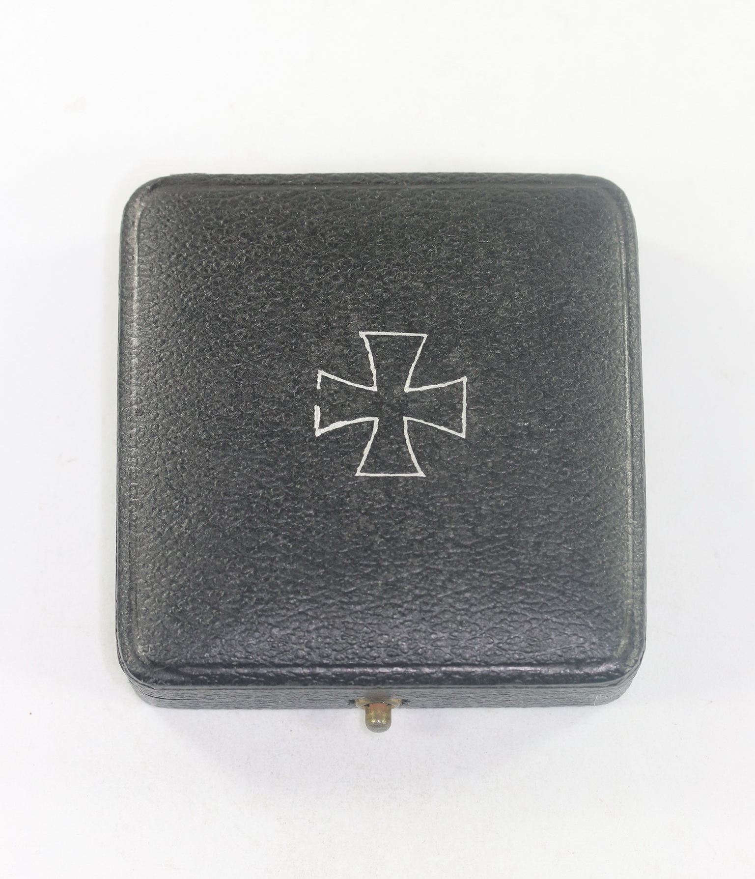 etui_eisernes_kreuz_1 Etui Eisernes Kreuz 1. Klasse 1939 (flacher Deckel) – Bild 1