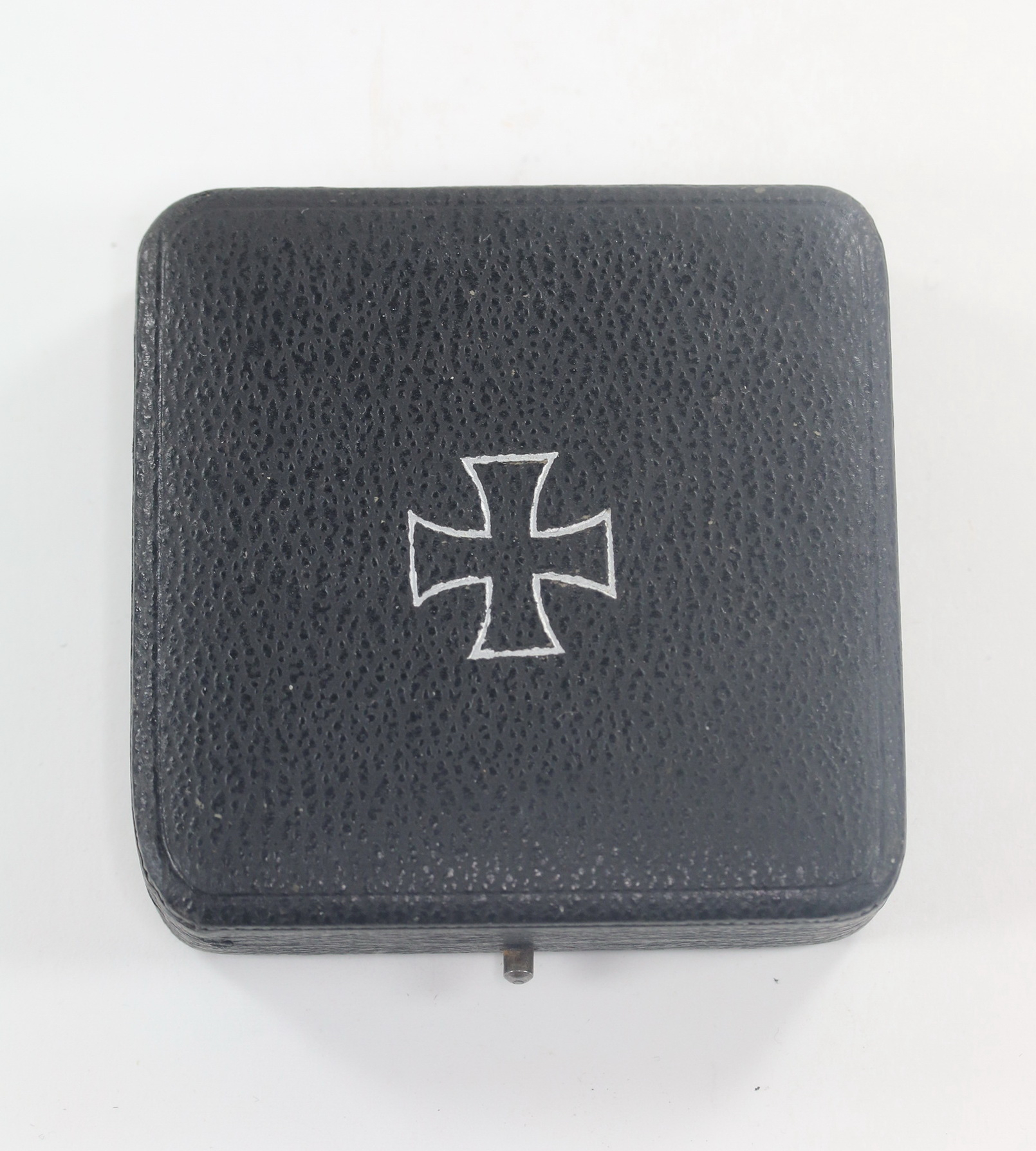 etui_eisernes_kreuz_1 Etui Eisernes Kreuz 1. Klasse 1939 (flacher Deckel) – Bild 1
