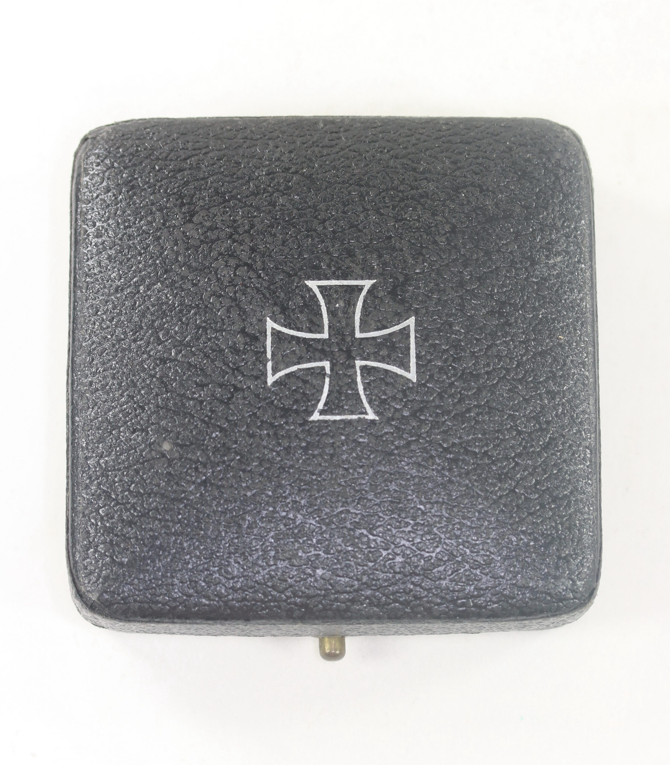 Etui für ein Eisernes Kreuz 1. Klasse 1939 (gewölbter Deckel) – Bild 1