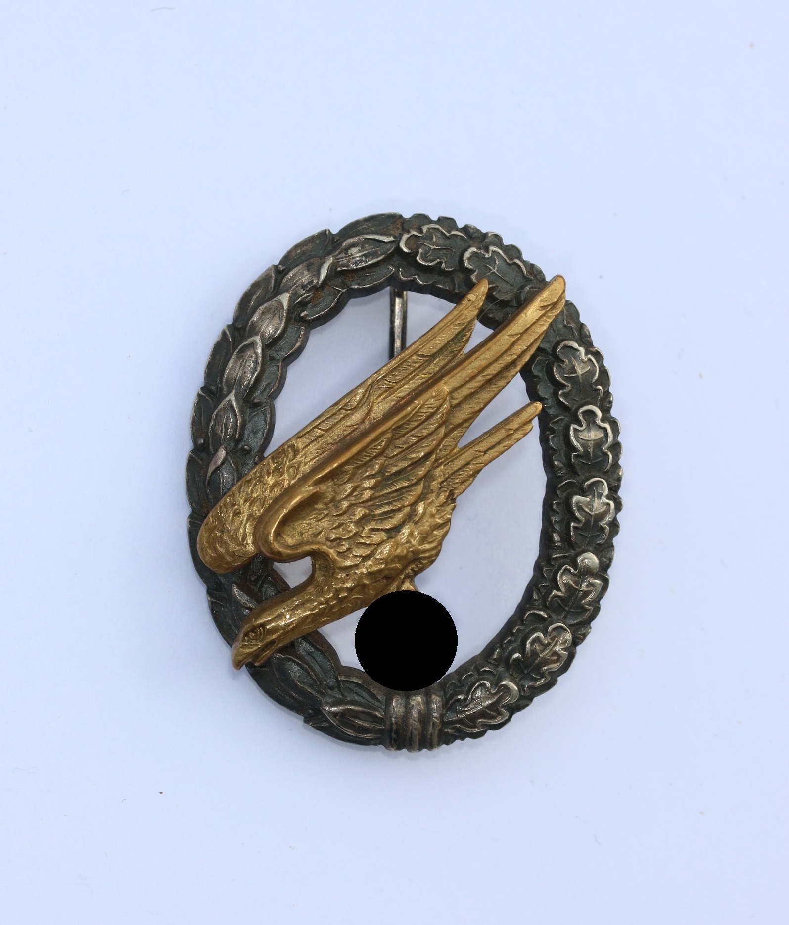 Fallschirmschützenabzeichen der Luftwaffe, Hst. W. Deumer Lüdenscheid – Bild 1