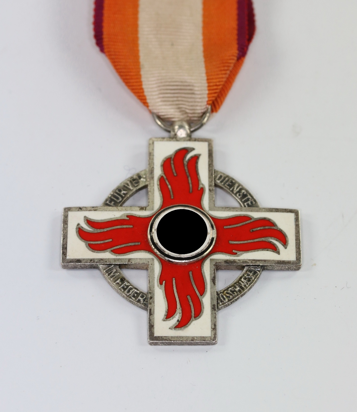 Feuerwehrehrenzeichen 2. Stufe, Hst. 60 - Für Verdienste im Feuerlöschwesen – Bild 1