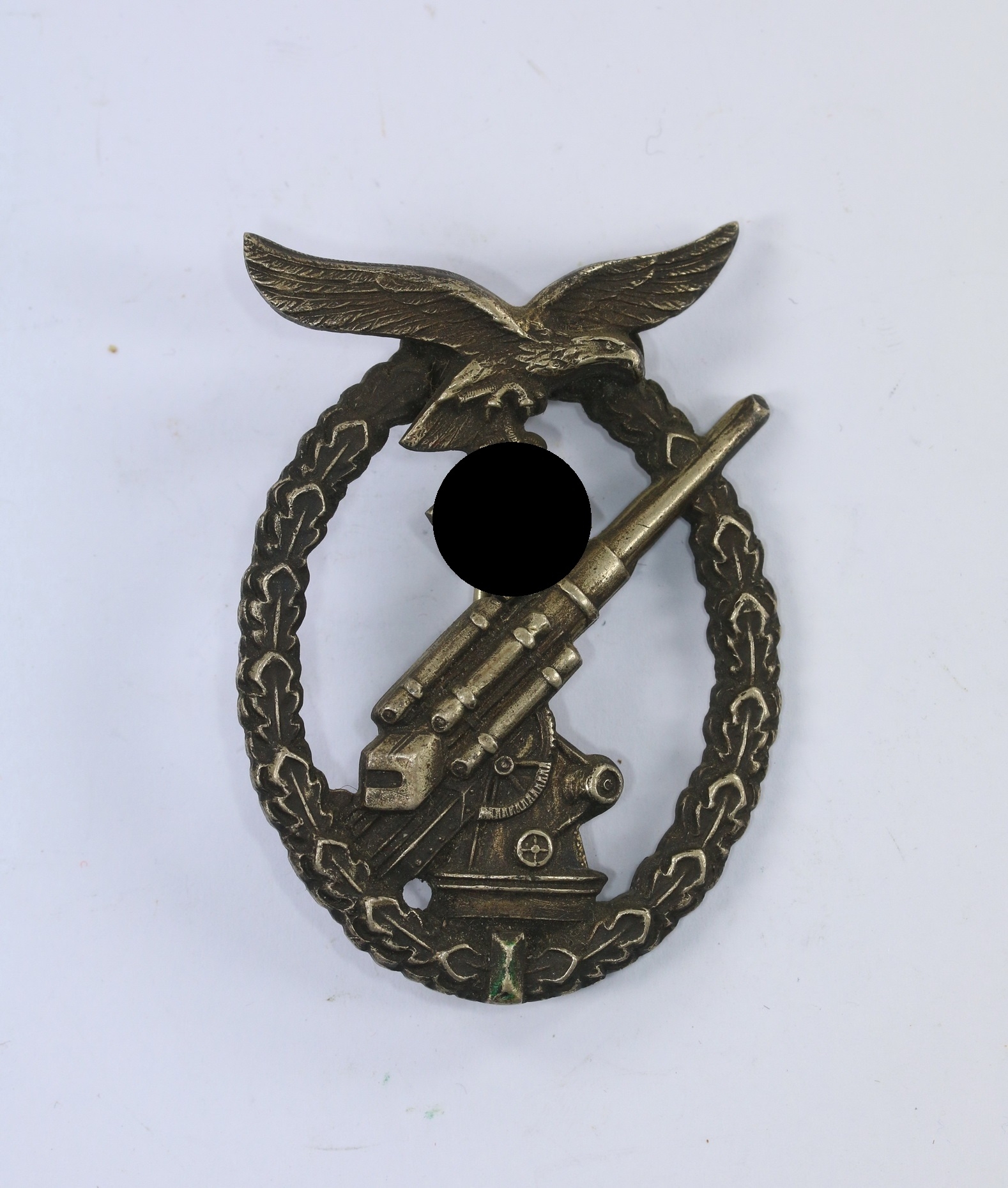 flak_kampfabzeichen_der_luftwaffe_hst Flak Kampfabzeichen der Luftwaffe, Hst. C.E. Juncker – Bild 1