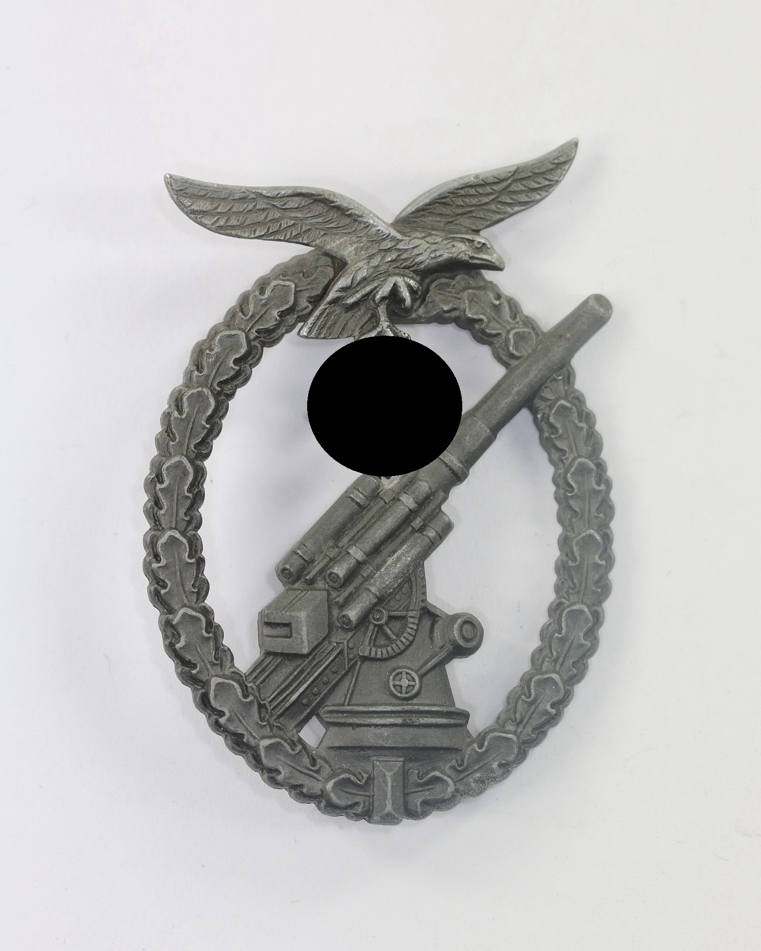 flakkampfabzeichen_der_luftwaffe_ball_hinge_kugel_bock_zink_1__1 Flak-Kampfabzeichen der Luftwaffe, Ball Hinge (Kugel Bock), Zink – Bild 1