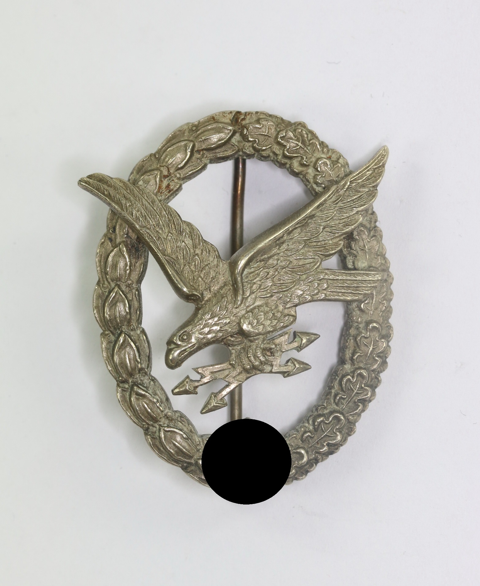  Fliegerschützenabzeichen der Luftwaffe mit Blitzbündel, Hst. Jimme & Sohn Berlin, Neusilber (!) – Bild 1