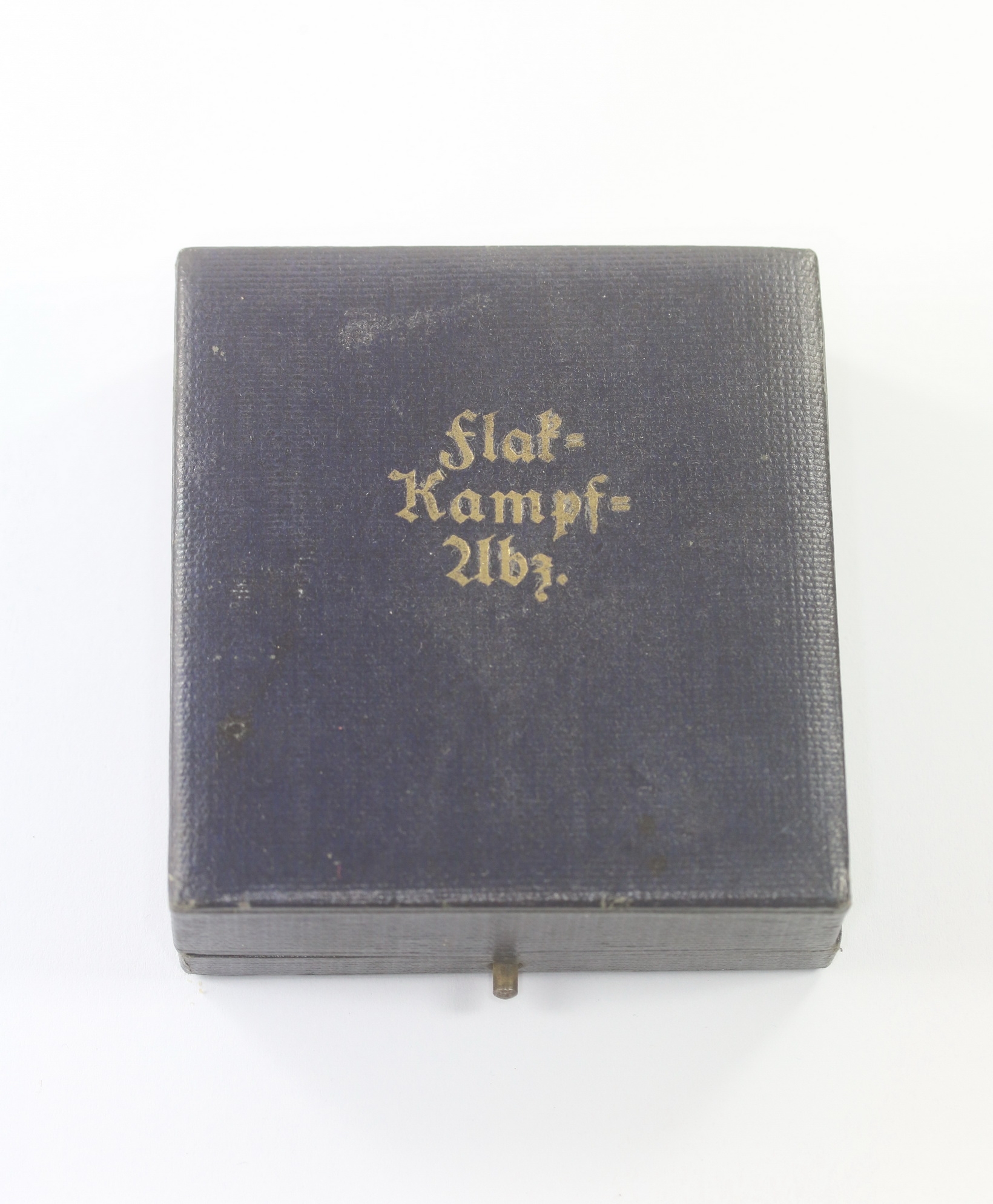 Frühes Etui für ein Flakkampfabzeichen der Luftwaffe – Bild 1