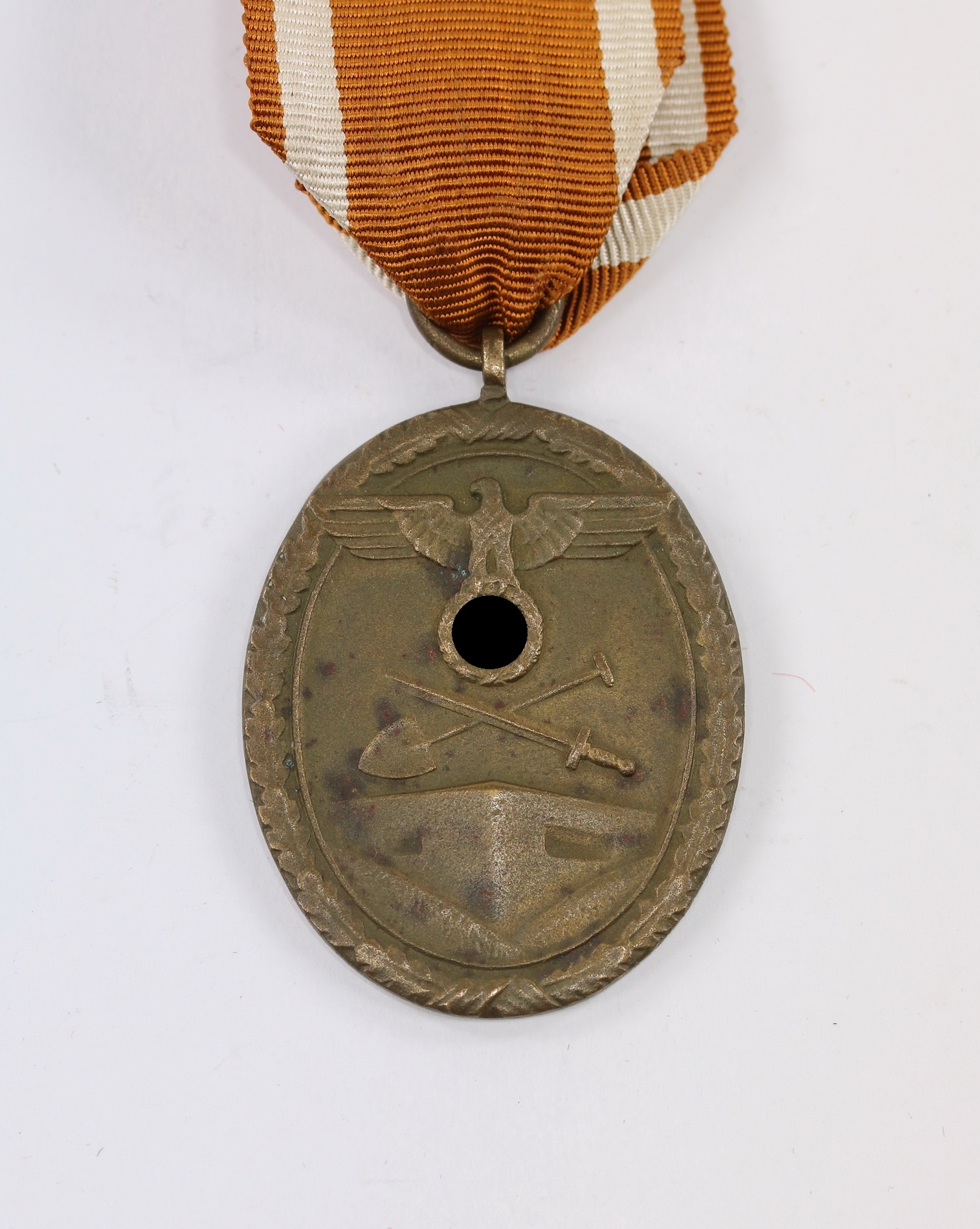 fuer_arbeit_zum_schutze_deutschlands_1__1_2 Deutsches Schutzwall Ehrenzeichen, "Für Arbeit zum Schutze Deutschlands" – Bild 1