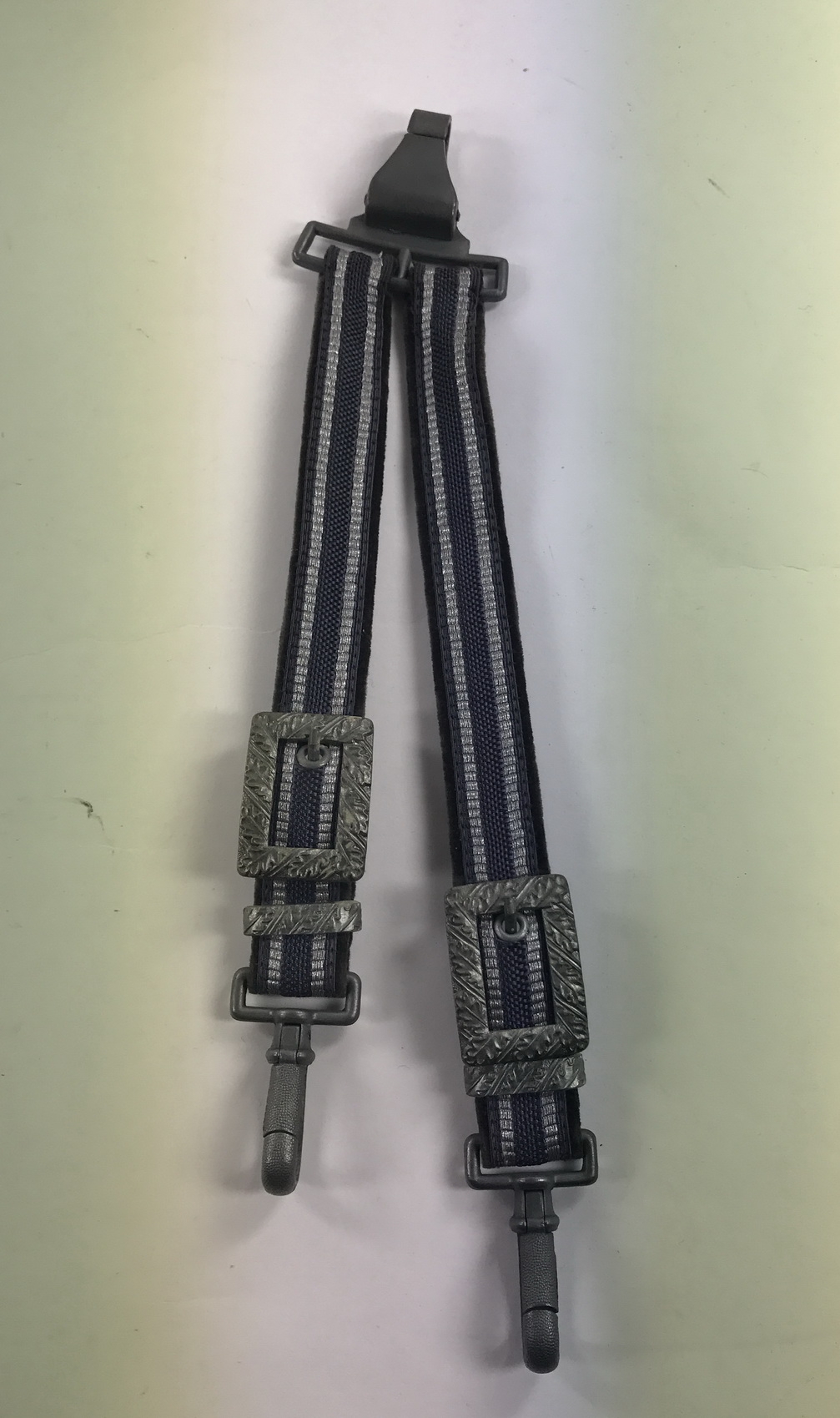 gehaenge_offiziersdolch_der_luftwaffe_1_ Gehänge für einen Luftwaffen Offiziersdolch – Bild 1