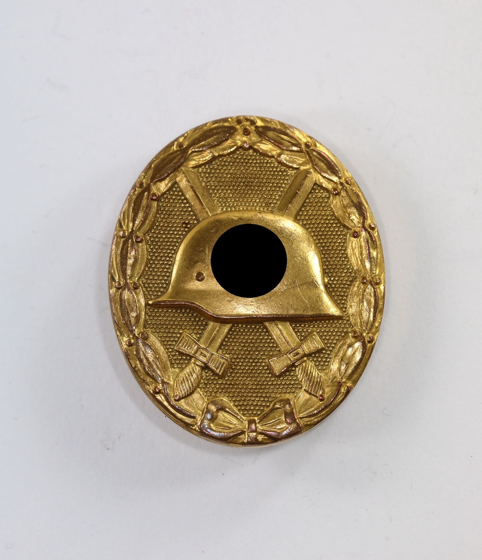 img_0185_bildgr_e_ndern_3 Verwundetenabzeichen in Gold, Hst. 30, breite Nadel (!) – Bild 1