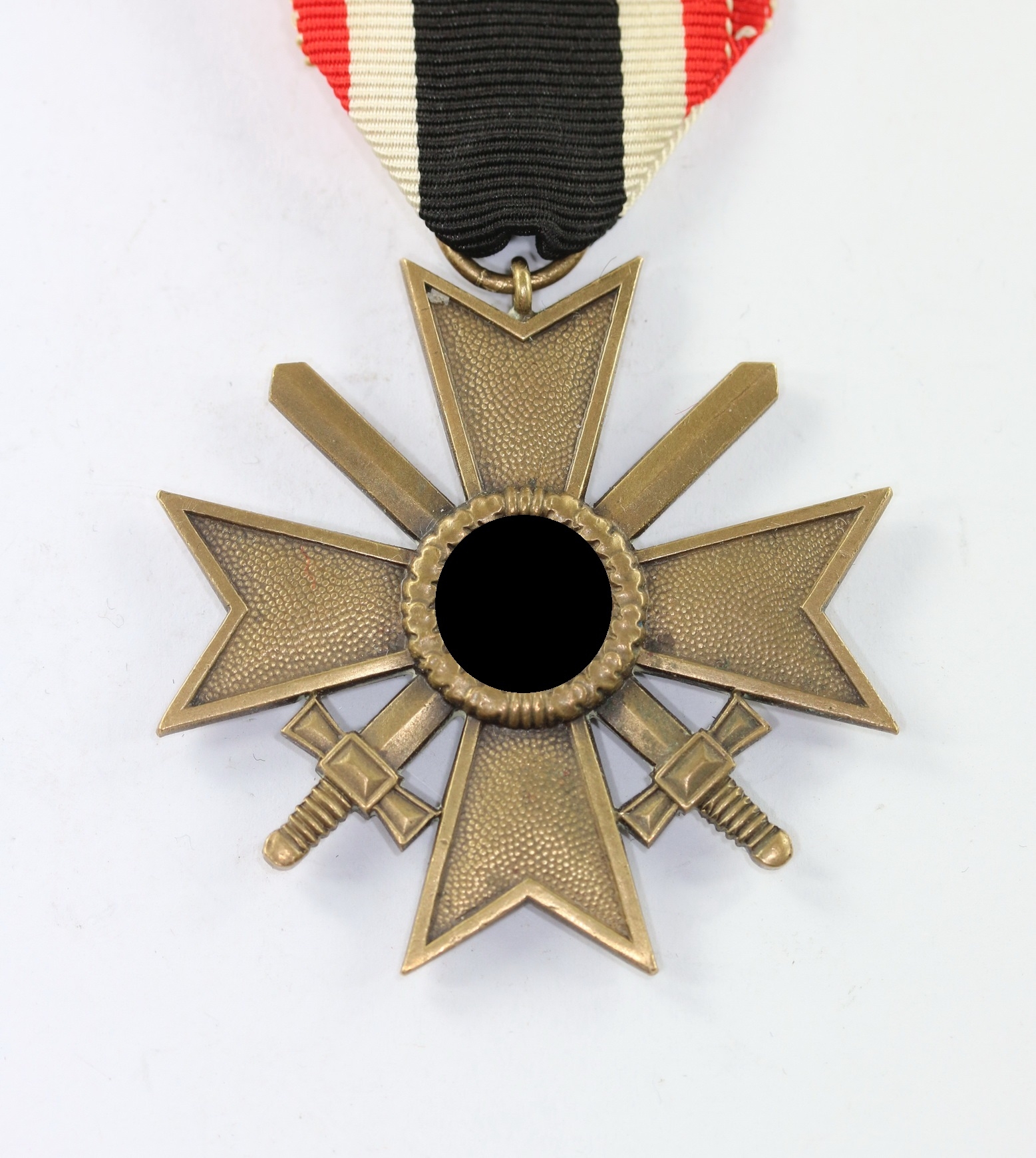 img_0611_bildgr_e_ndern_1_1 Kriegsverdienstkreuz 2. Klasse mit Schwertern, Buntmetall – Bild 1