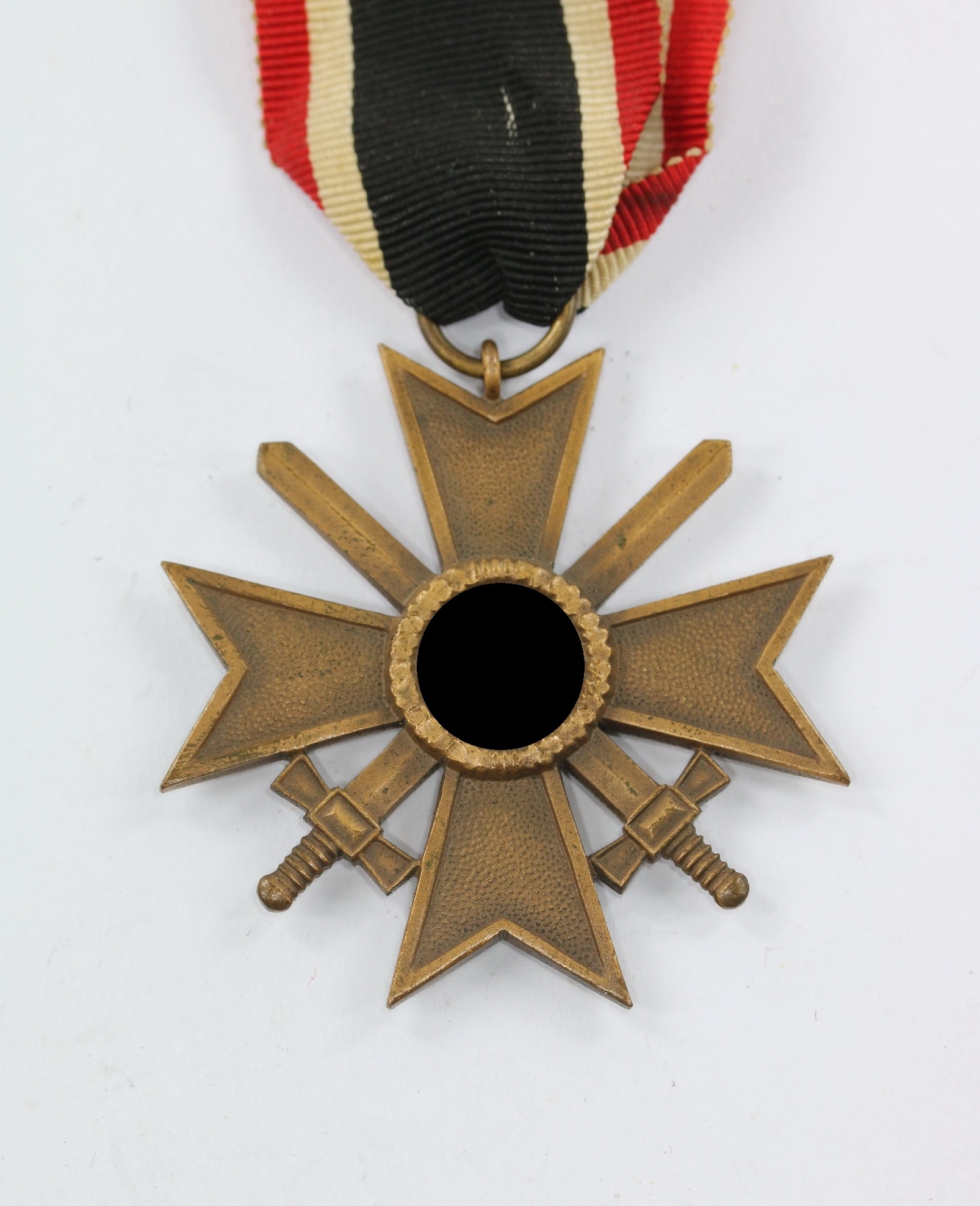 img_2137_bildgr_e_ndern_2 Kriegsverdienstkreuz 2. Klasse mit Schwertern, Buntmetall – Bild 1