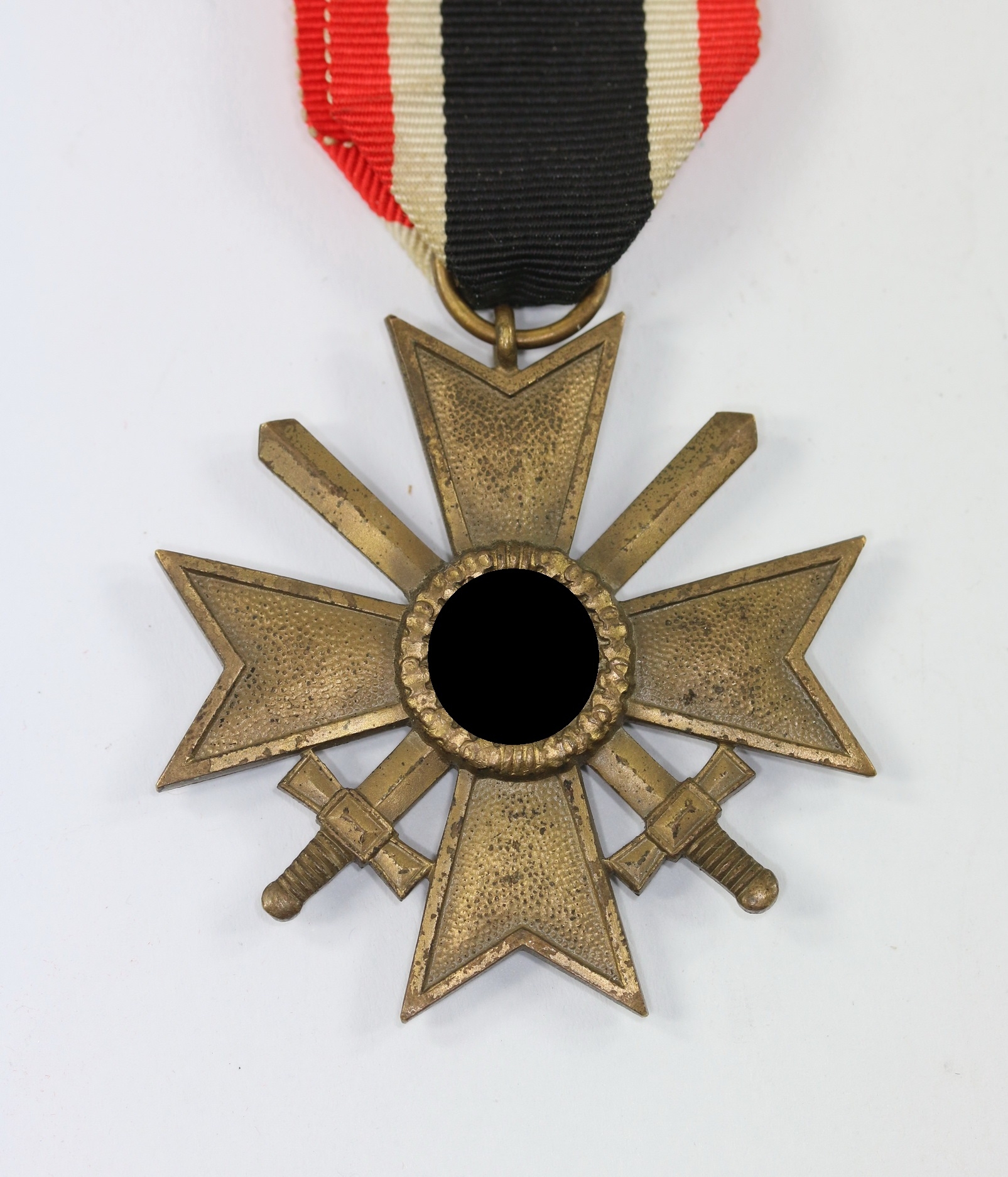 img_2462_bildgr_e_ndern_1_1 Kriegsverdienstkreuz 2. Klasse mit Schwertern, Buntmetall – Bild 1