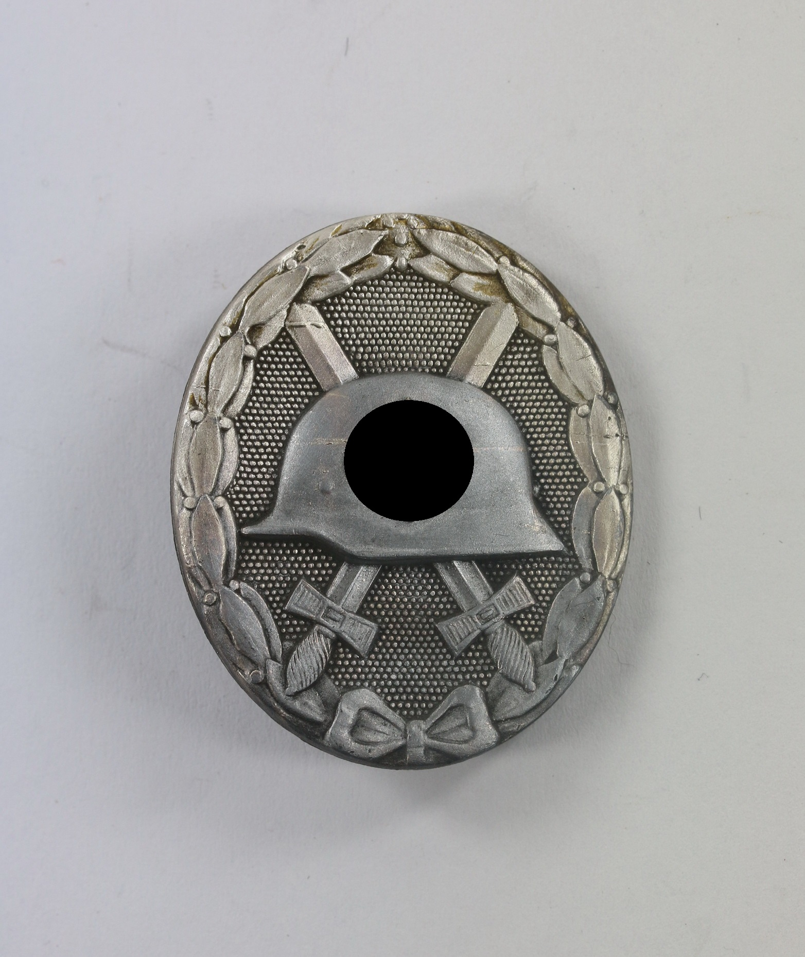 img_7700_bildgr_e_ndern_1_1 Verwundetenabzeichen in Silber 1939, Hst. 26 (B.H. Mayer, Pforzheim) – Bild 1