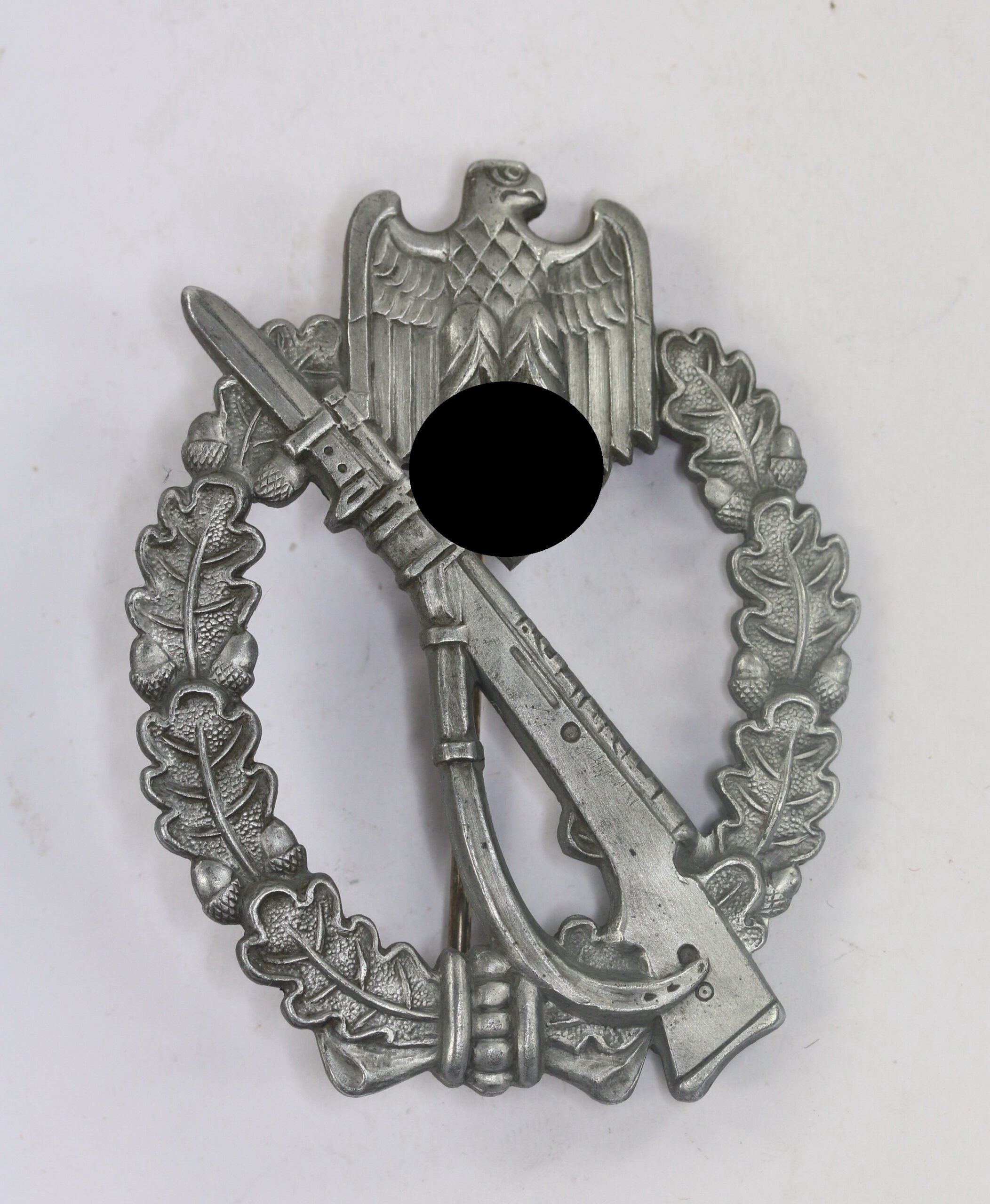 infanteriesturmabzeichen_in_silber_hst Infanterie-Sturmabzeichen in Silber, Hst. FZS (Fritz Zimmermann, Stuttgart) – Bild 1