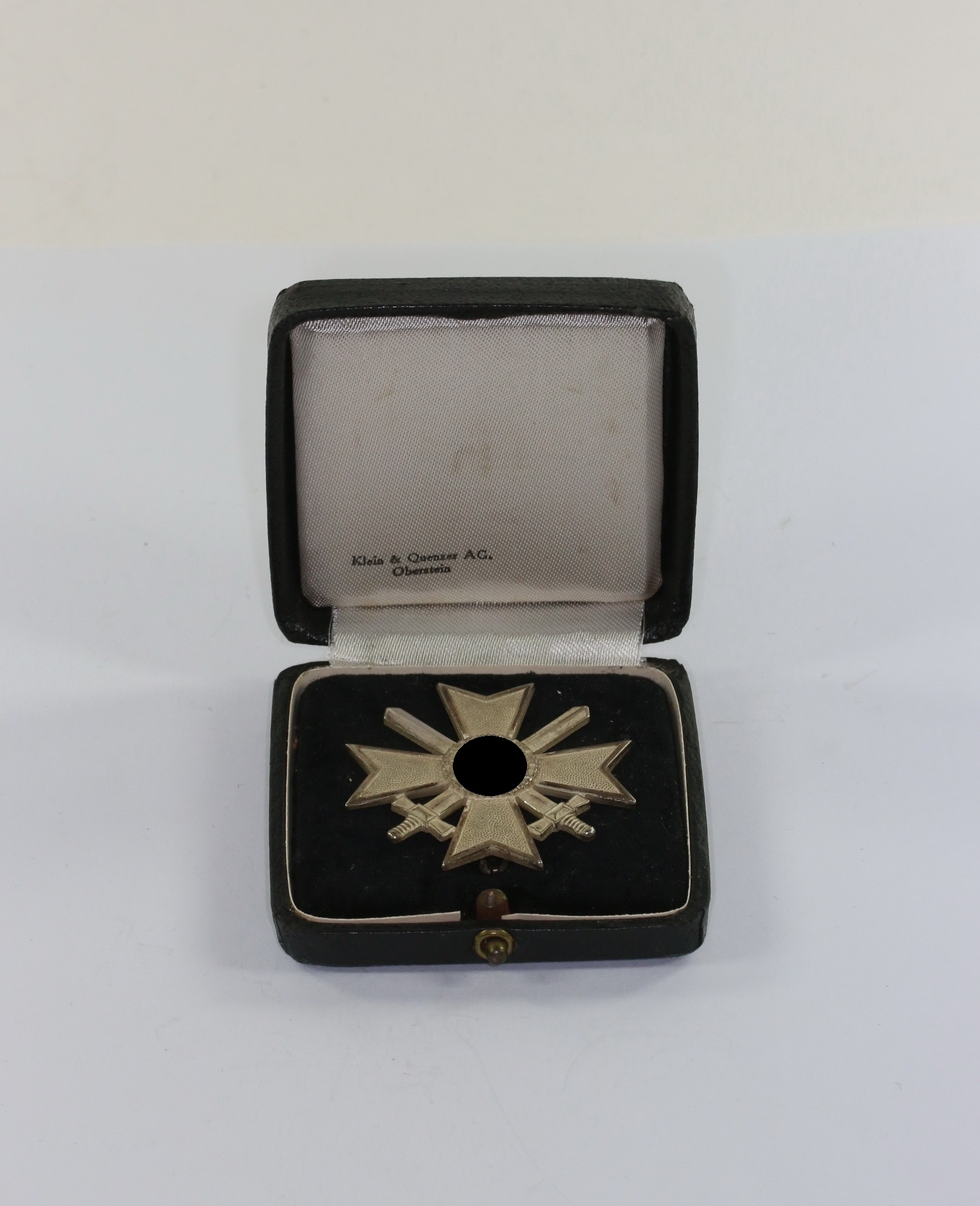 kriegsverdienstkreuz_1 Kriegsverdienstkreuz 1. Klasse mit Schwertern, Hst. 65, im Etui Klein & Quenzer – Bild 1