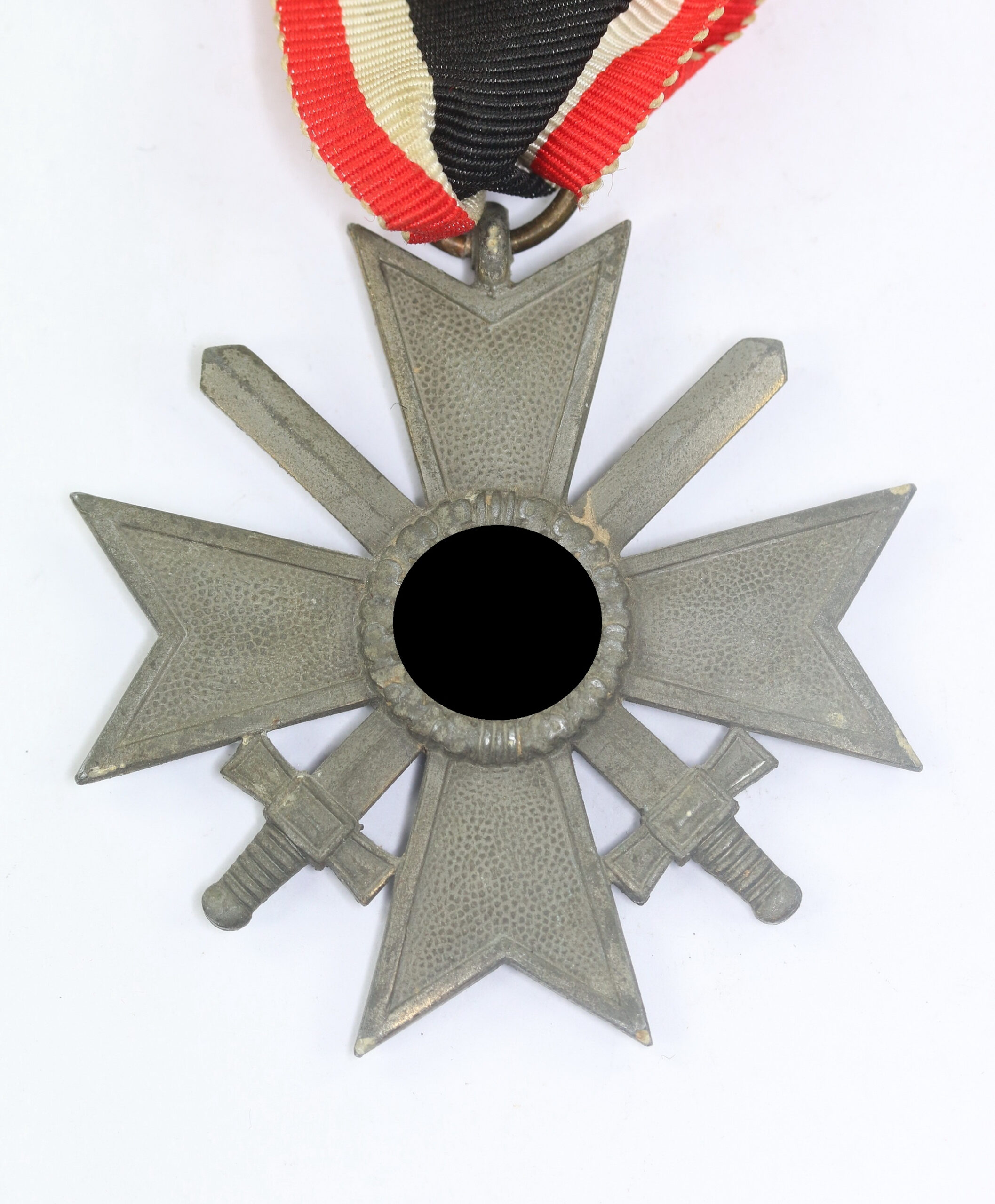 Kriegsverdienstkreuz 2. Klasse mit Schwertern, Hst. 10 (Förster & Barth Pforzheim) – Bild 1