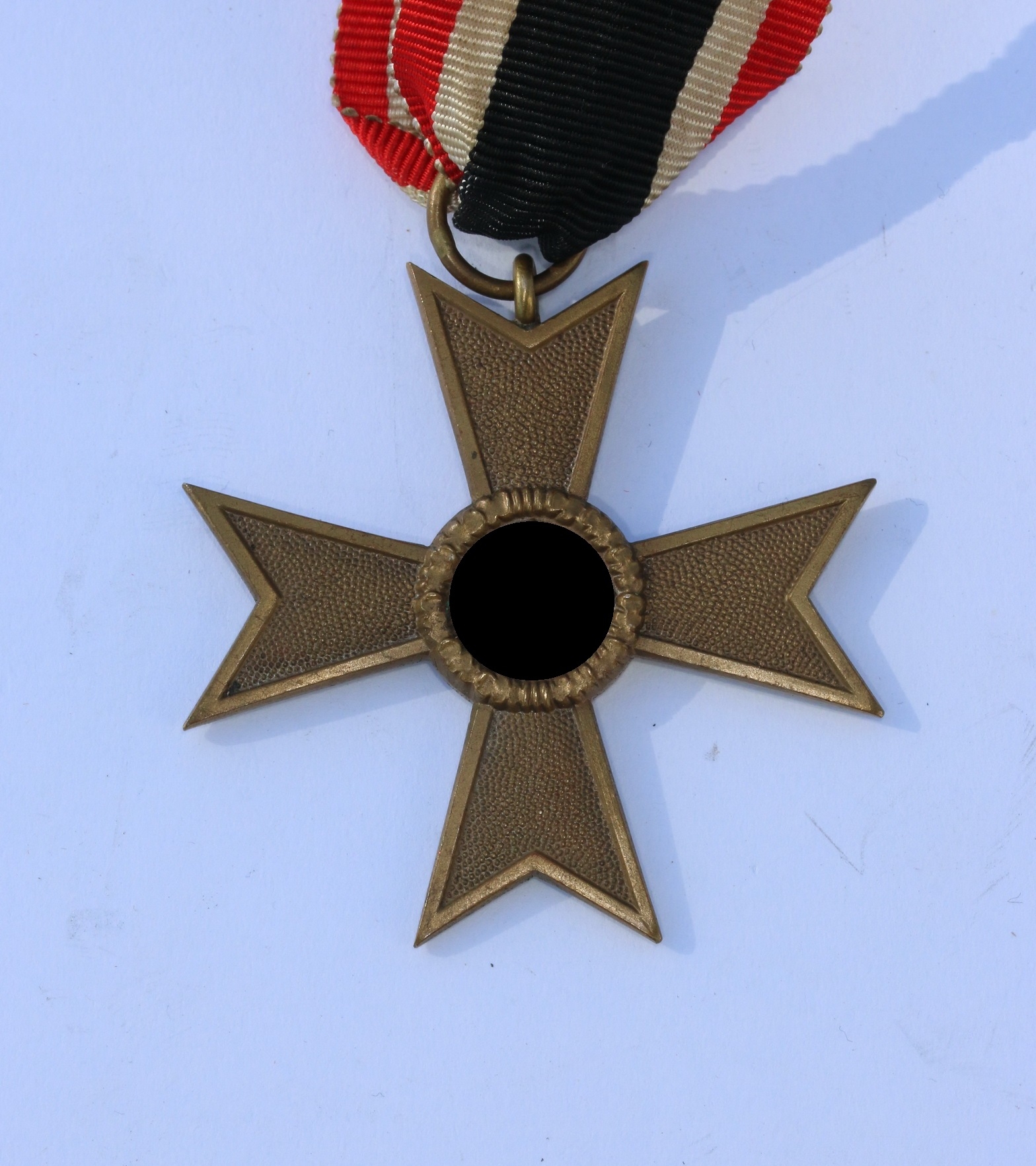 kriegsverdienstkreuz_2 Kriegsverdienstkreuz 2. Klasse (ohne Schwerter), Buntmetall – Bild 1