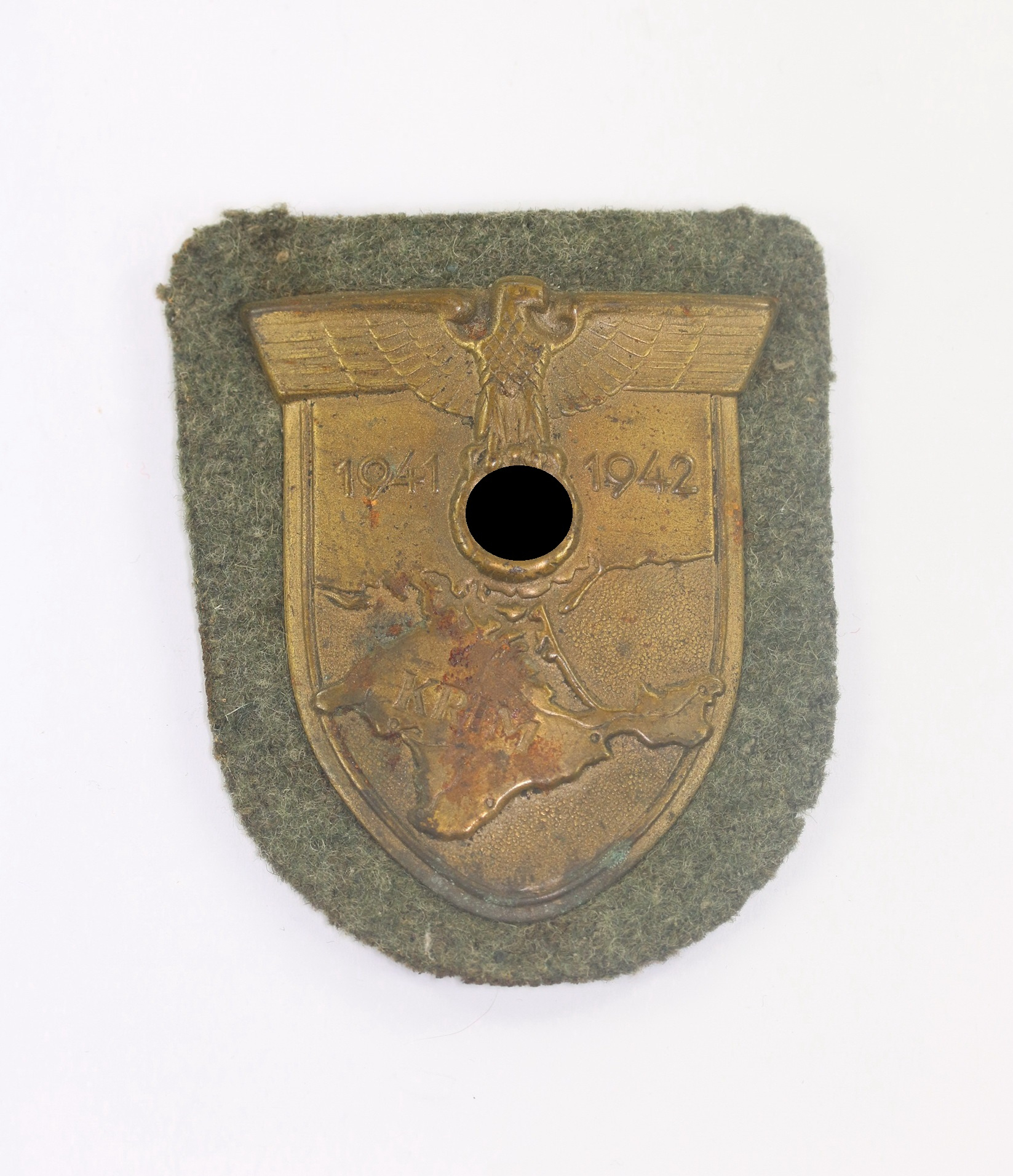 Krimschild auf Heerestoff, Wilhelm Deumer, Lüdenscheid (Typ 3.1) – Bild 1