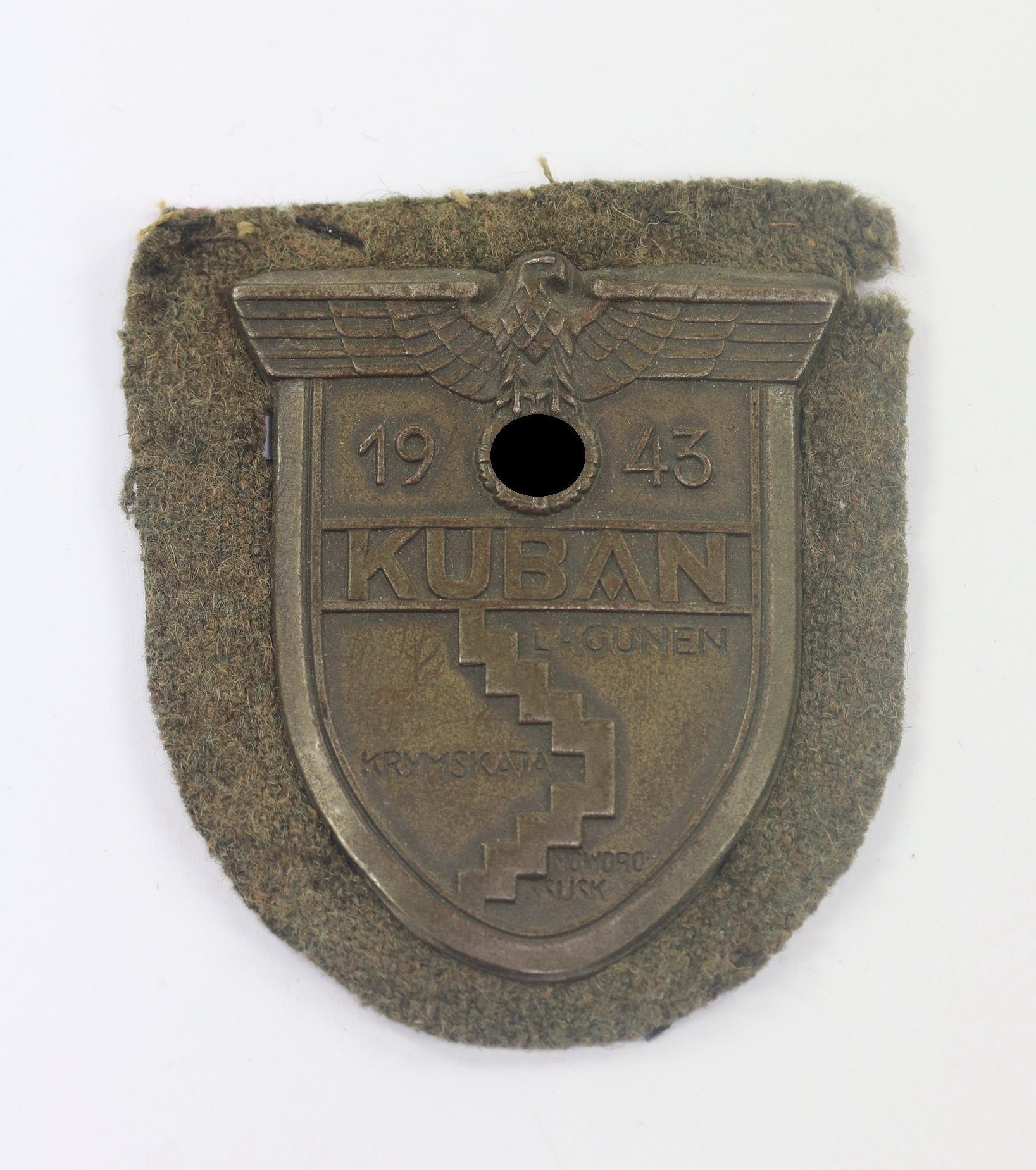 kubanschild_auf_heeresstoff_typ_5 Kubanschild auf Heeresstoff, Typ 5.1 – Bild 1