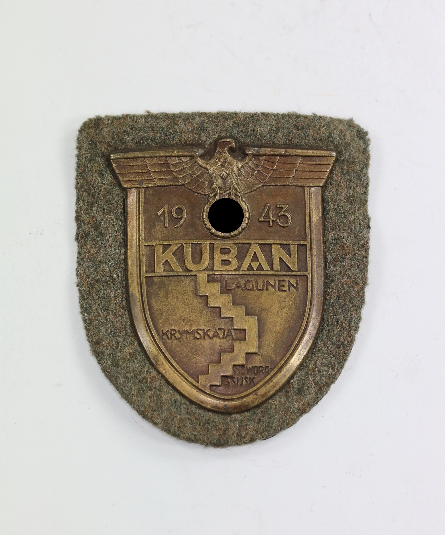 kubanschild_auf_heeresstoff_typ_5_1__1 Kubanschild auf Heeresstoff, Typ 5.1 – Bild 1