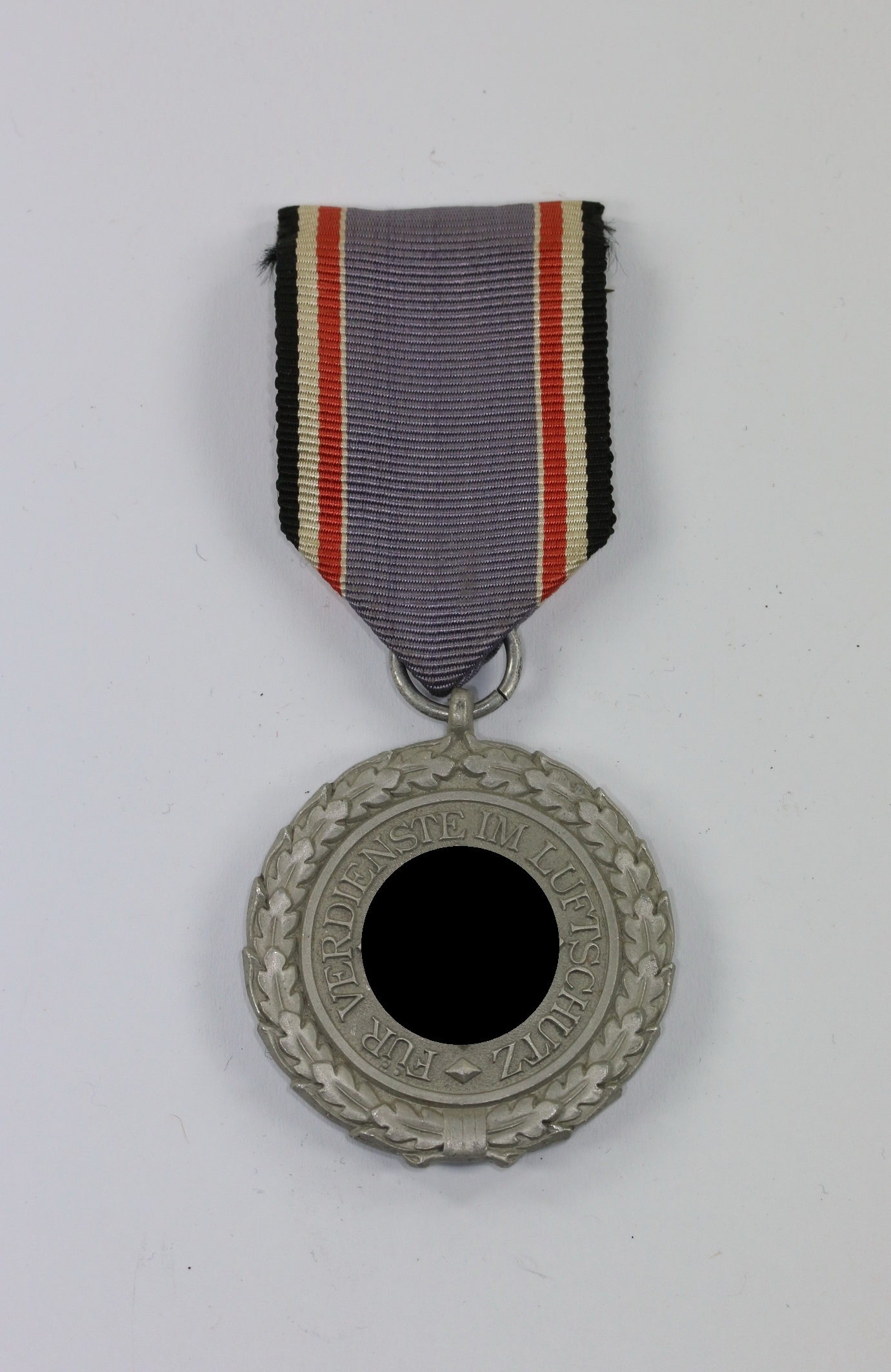 luftschutzehrenzeichen_2 Luftschutzehrenzeichen 2. Stufe, "für Verdienste im Luftschutz" – Bild 1