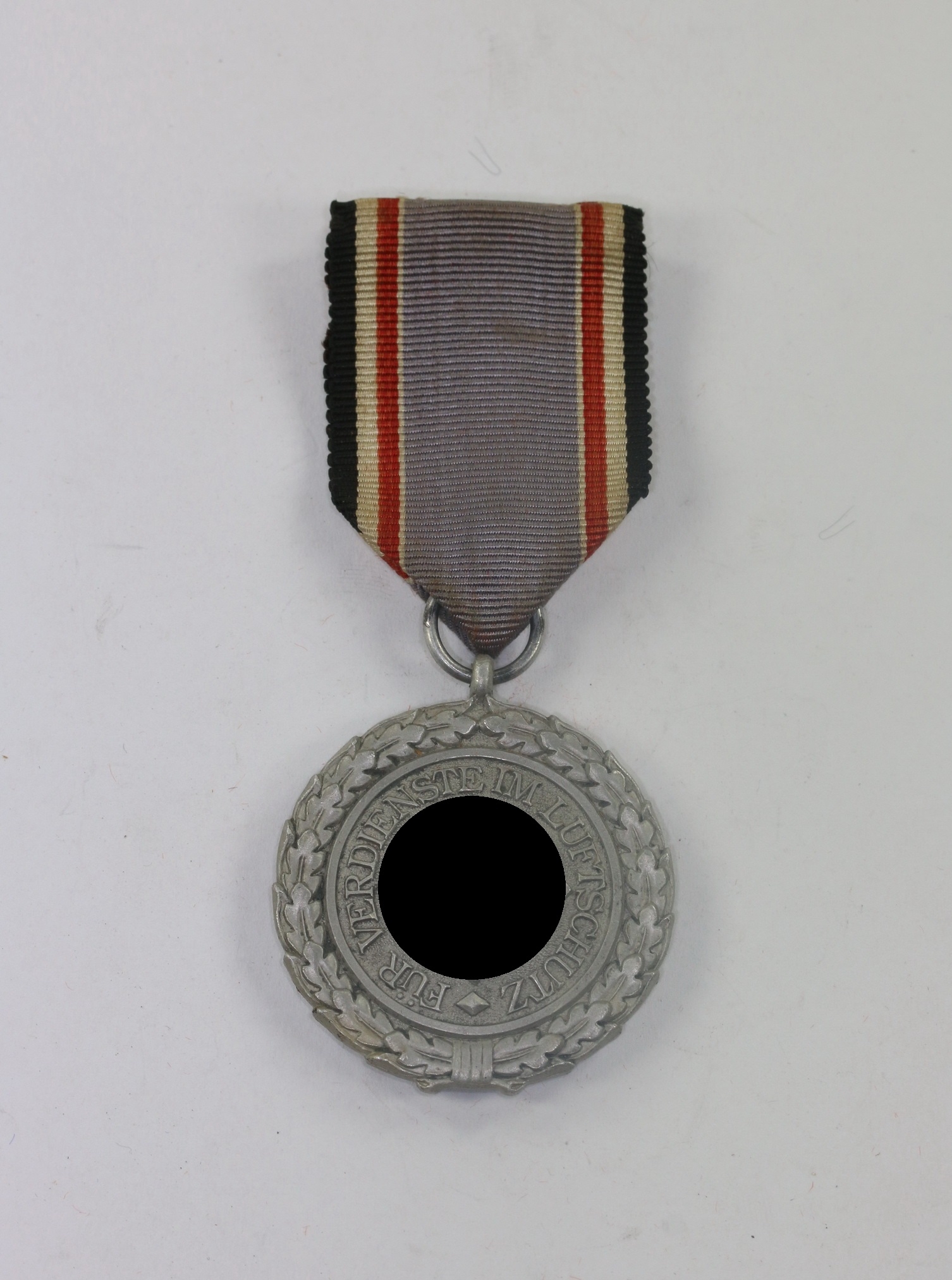 luftschutzehrenzeichen_2 Luftschutzehrenzeichen 2. Stufe, Für Verdienste im Luftschutz – Bild 1