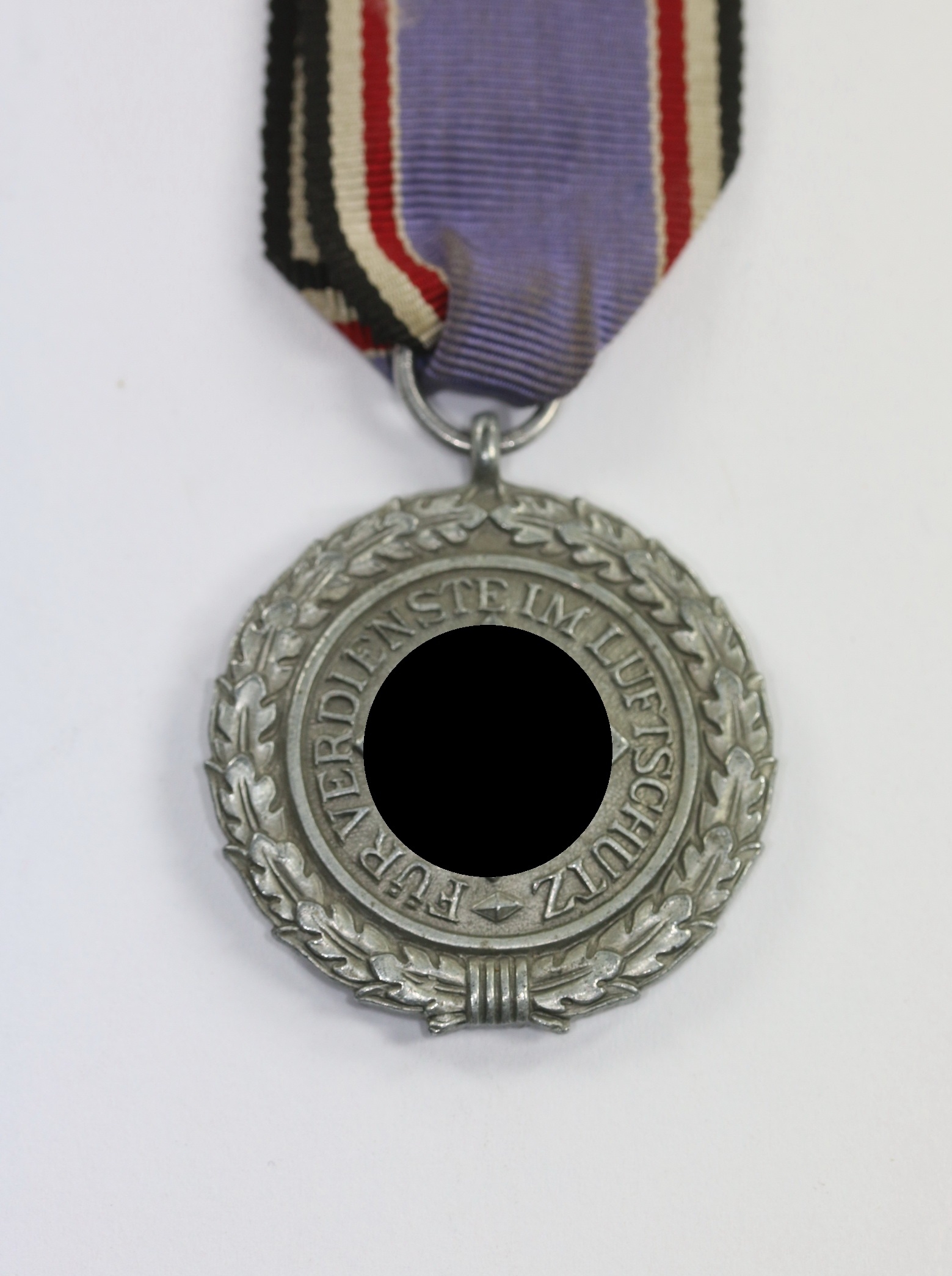  Luftschutzehrenzeichen 2. Stufe, Hst. 10, Für Verdienste im Luftschutz (schwer) – Bild 1