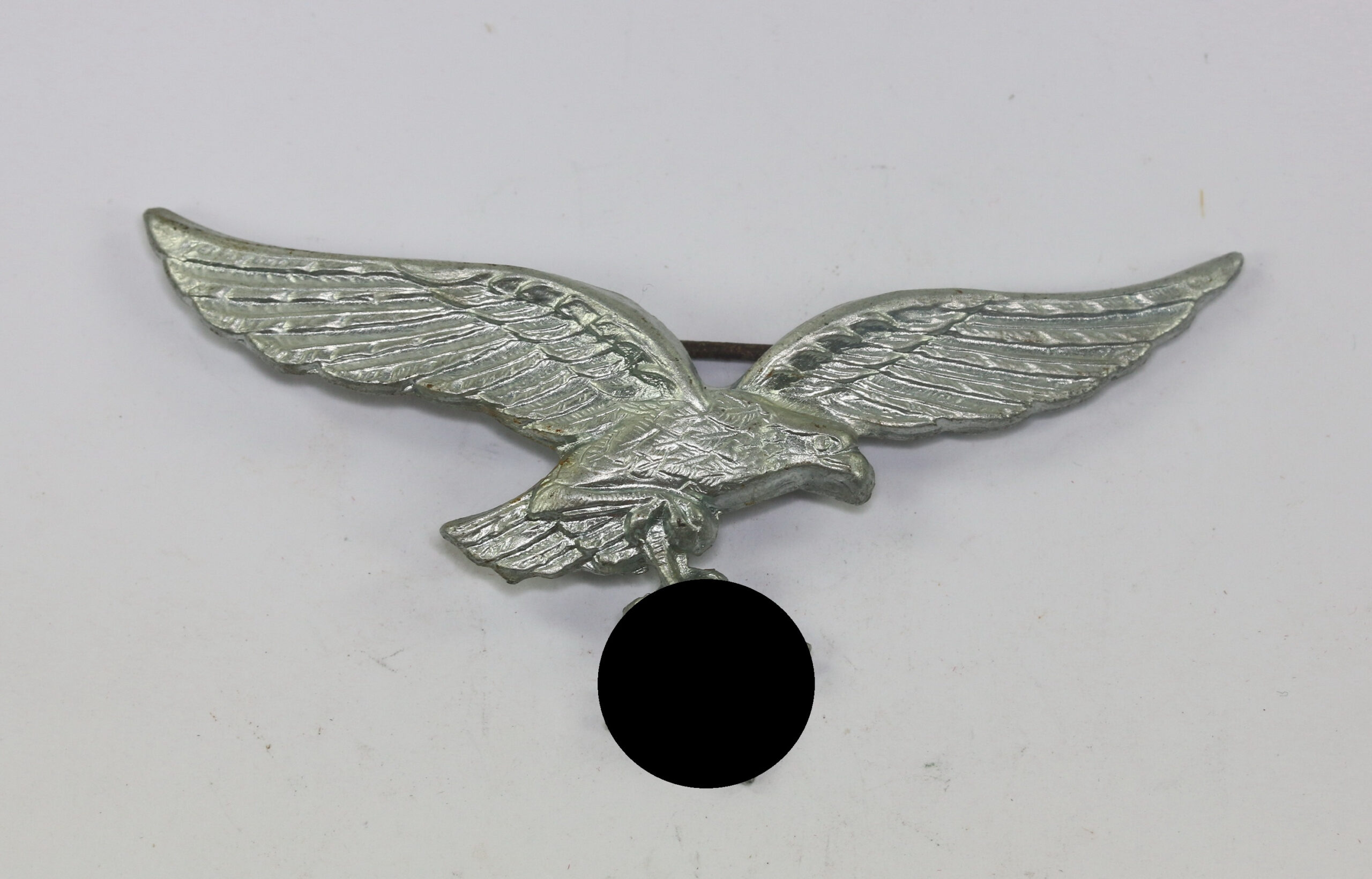 Luftwaffe, Mützenadler 2. Modell, Hst. A (Assmann & Sohn, Lüdenscheid) – Bild 1