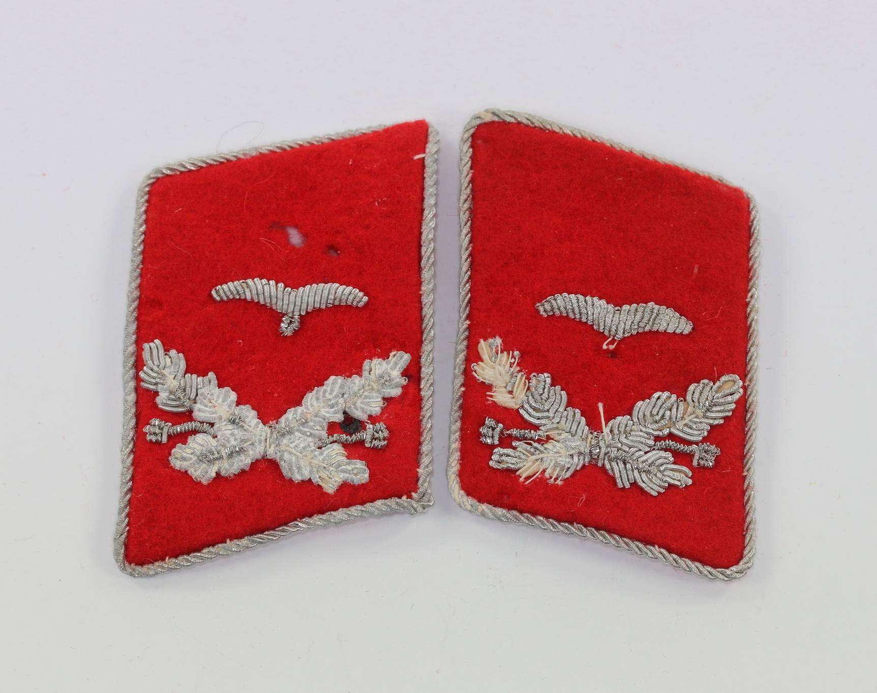 luftwaffe_paar_kragenspiegel_f_r_einen_leutnant_der_flakartillerie_1_ Luftwaffe, Paar Kragenspiegel für einen Leutnant der Flakartillerie – Bild 1