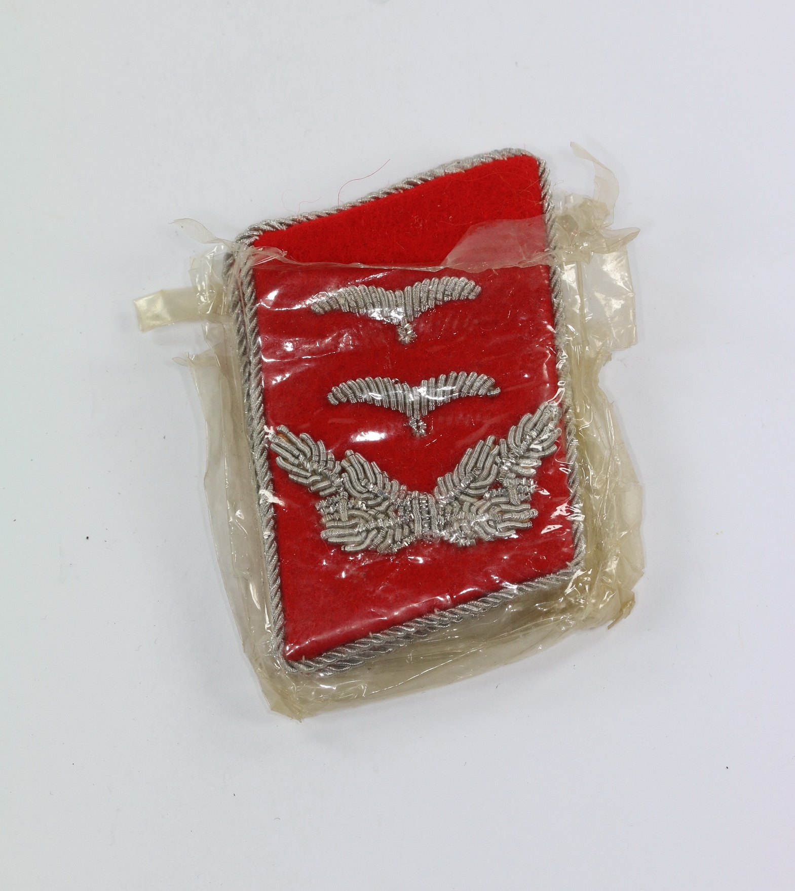 Luftwaffe, Paar Kragenspiegel für einen Oberleutnant der Flakartillerie – Bild 1