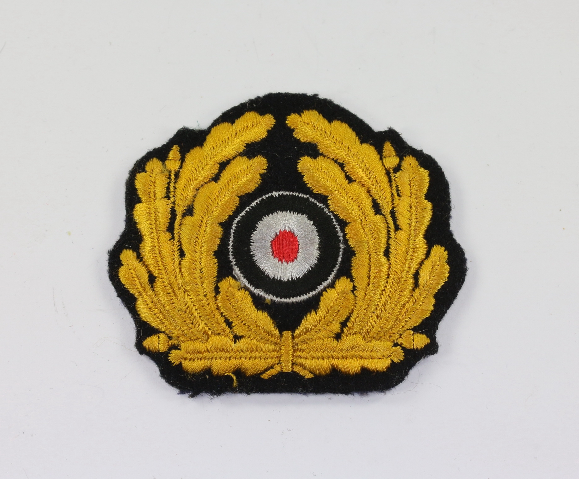 m_tzenabzeichen_kriegsmarine_1_ Kriegsmarine, Eichenlaubkranz mit Korkade für Offiziere – Bild 1