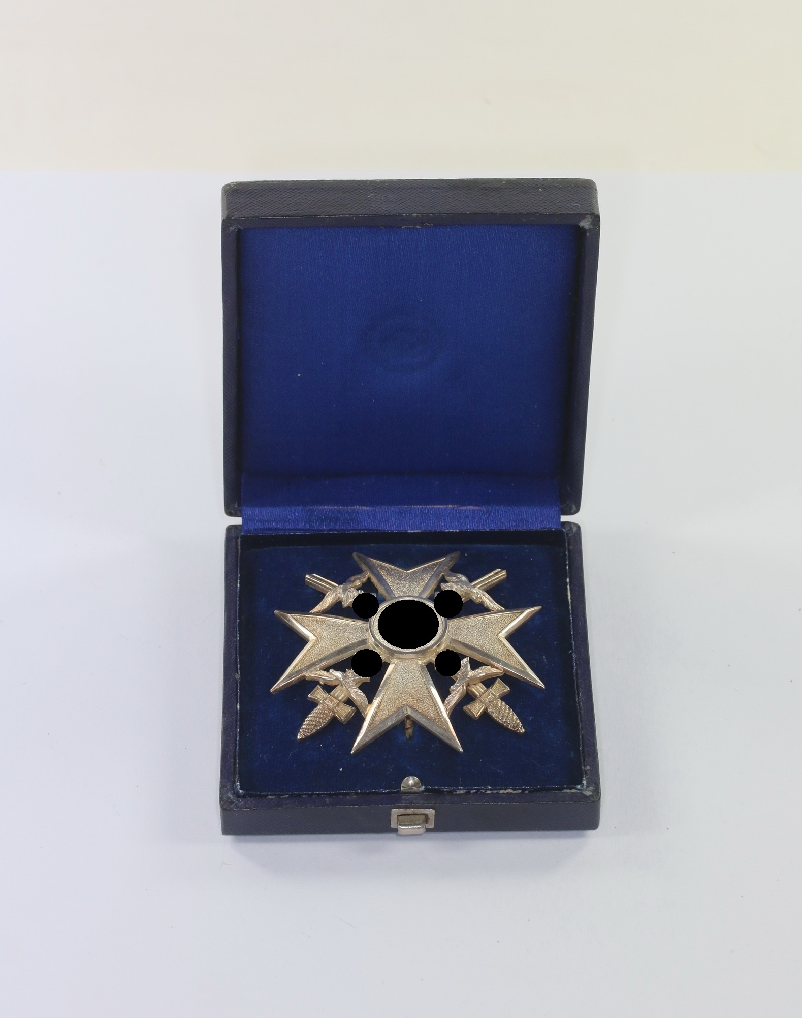 Spanienkreuz in Silber mit Schwertern, Hst. CEJ 900, im Etui – Bild 1