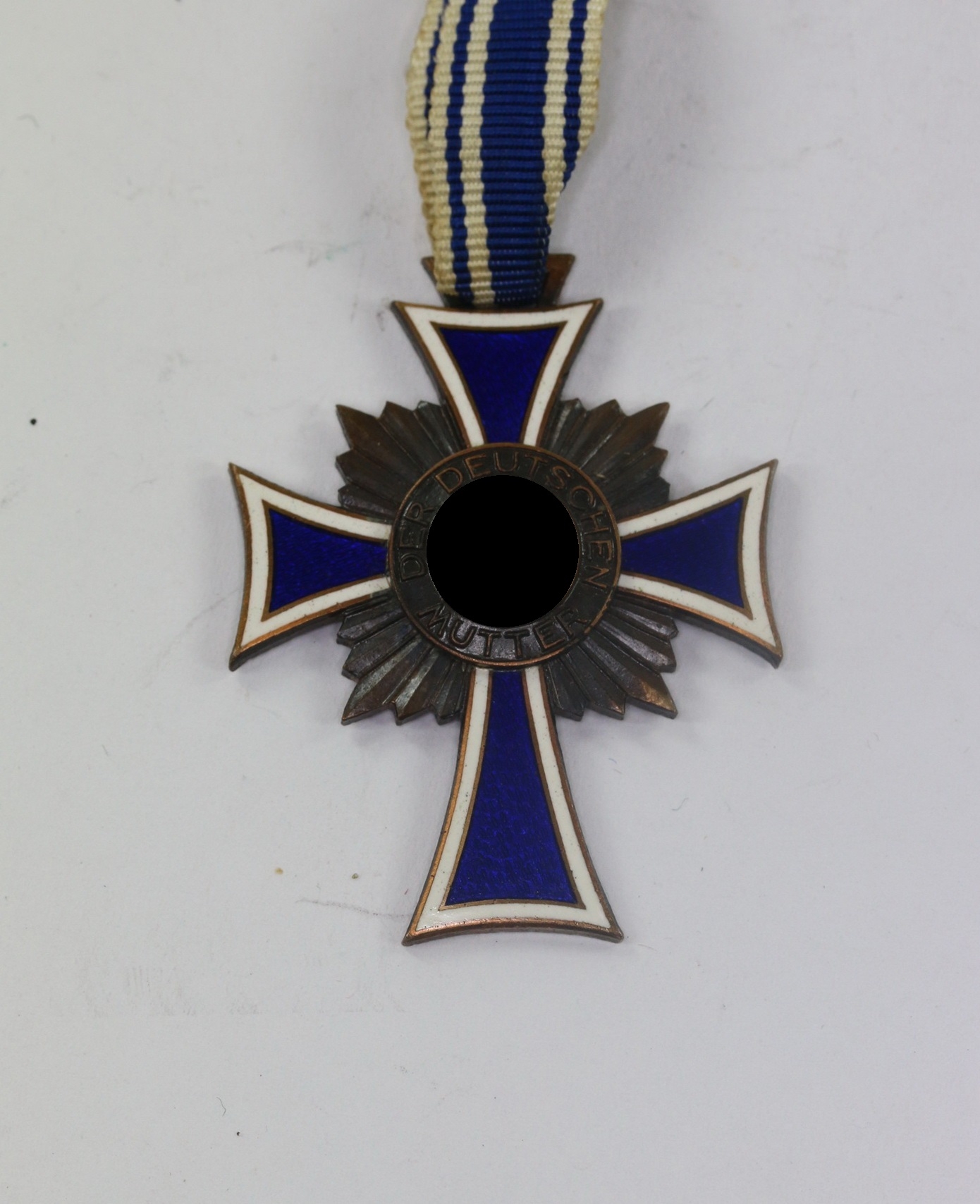  Mutterkreuz in Bronze, 16. Dezember 1938 Adolf Hitler – Bild 1