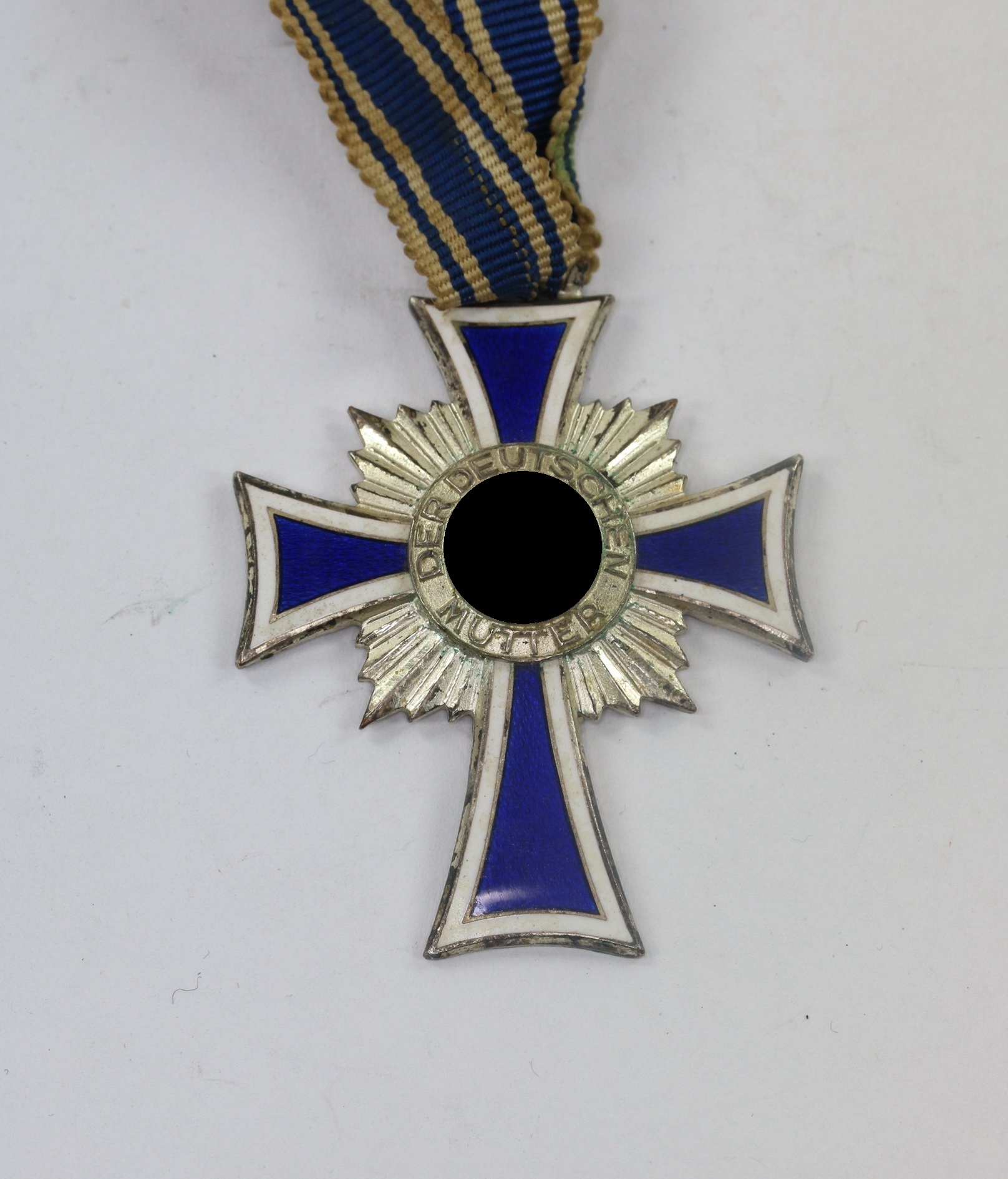  Mutterkreuz in Silber, 16. Dezember 1938 Adolf Hitler – Bild 1