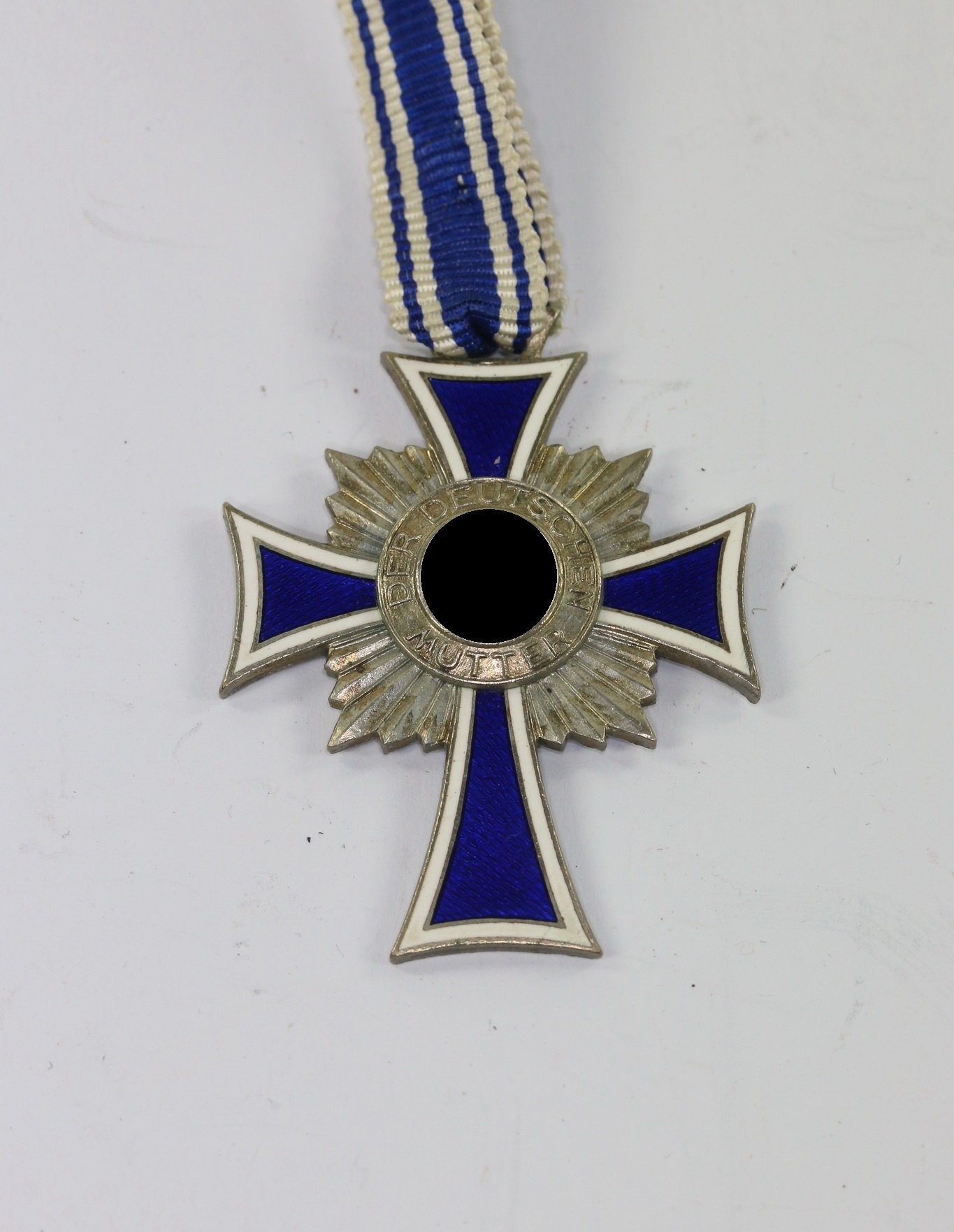 mutterkreuz_in_silber_der_deutschen_mutter_1__1_9 Mutterkreuz in Silber, Der Deutschen Mutter – Bild 1
