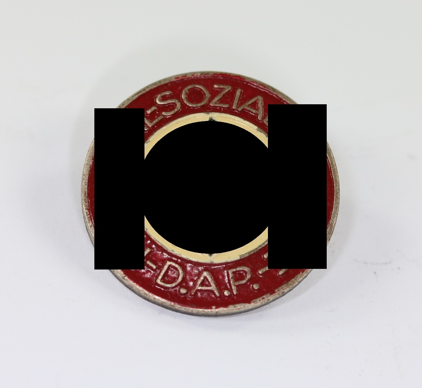 nsdap_parteiabzeichen_rzm_m1100_zink_1__1 NSDAP Parteiabzeichen, Hst. RZM M1/100 – Bild 1