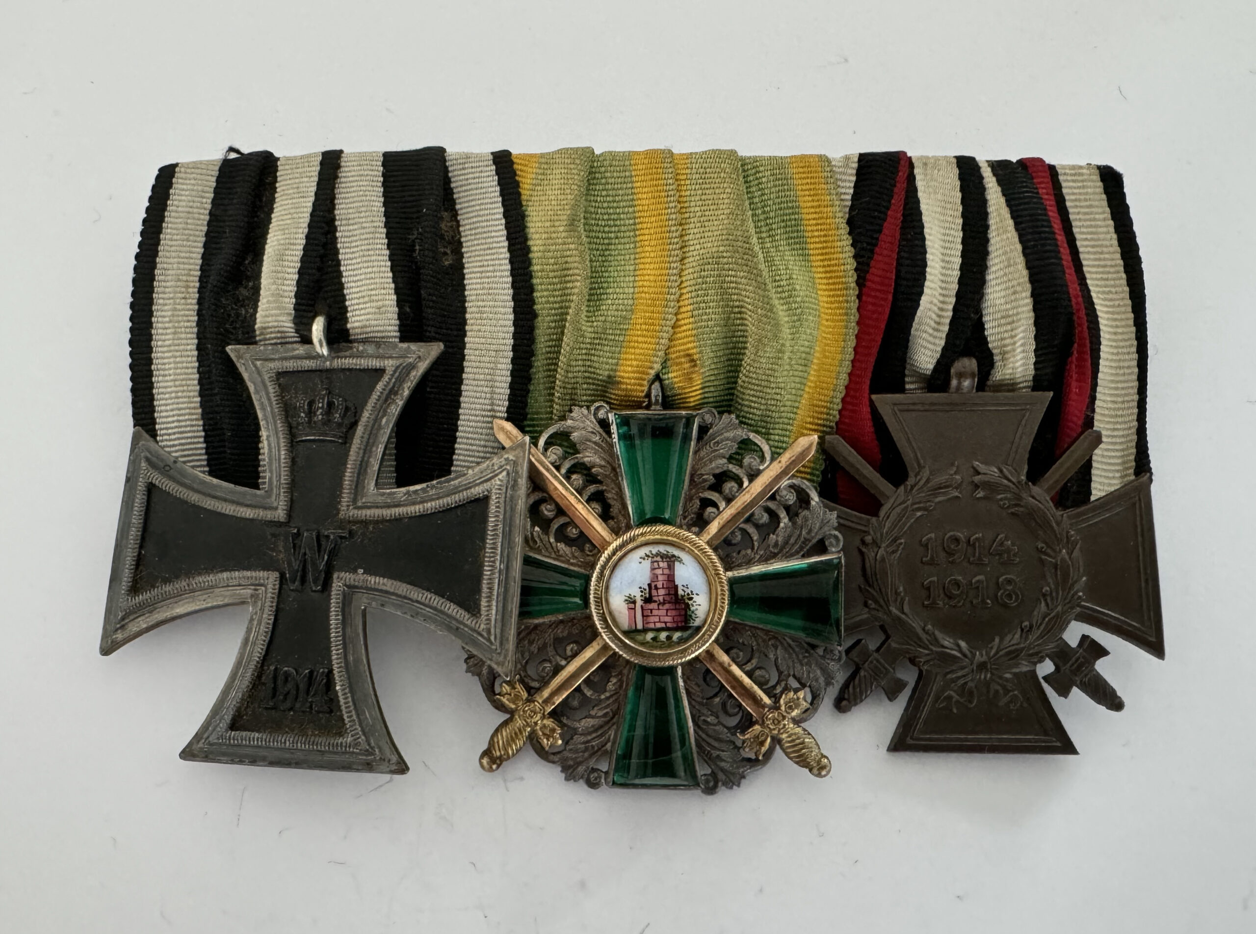 ordenschnalle_3x__z_hringer_l_we_ritterkreuz_2_klasse_mit_schwertern_1_ Ordenschnalle 3X - Zähringer Löwe Ritterkreuz 2 Klasse mit Schwertern – Bild 1