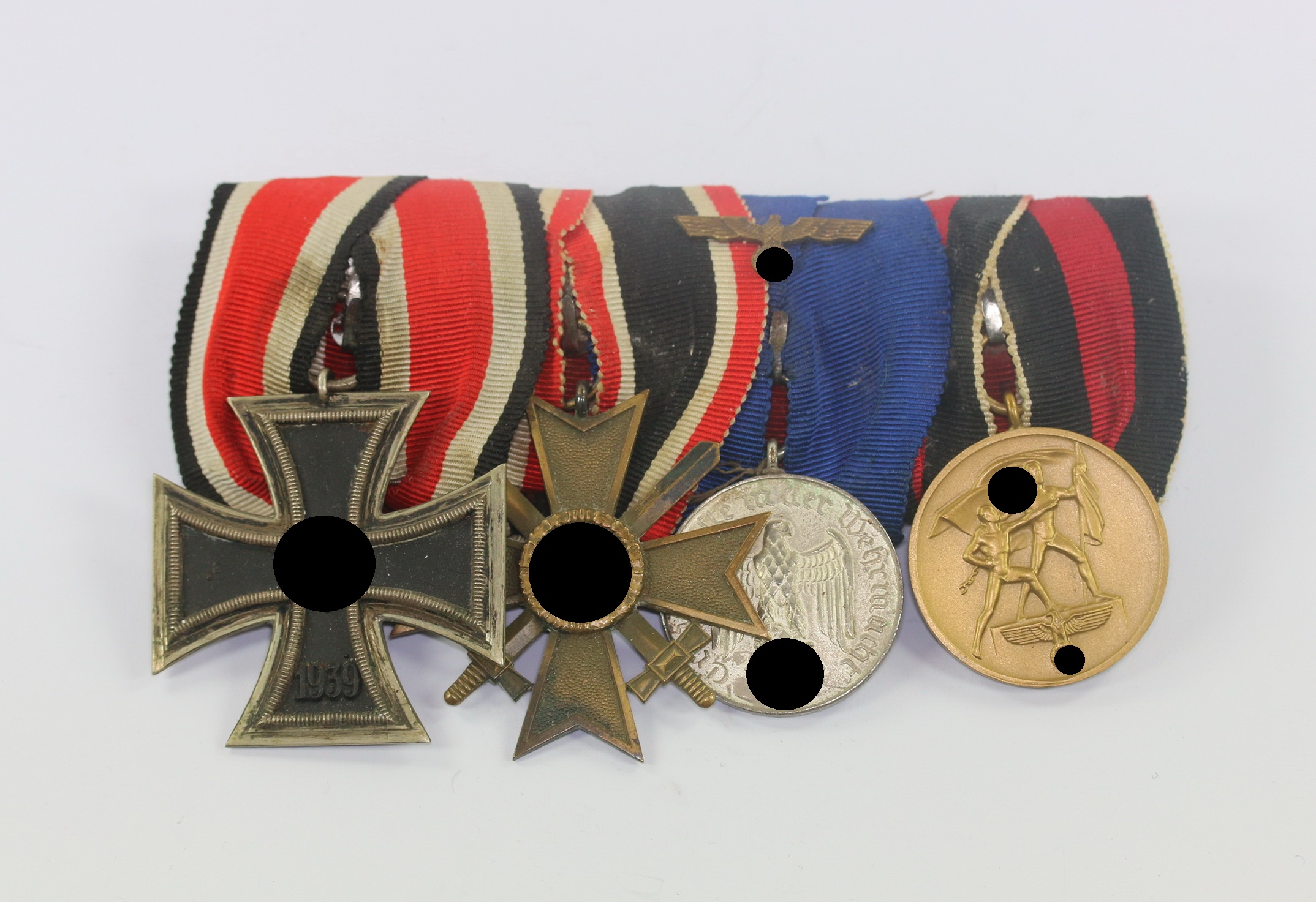 ordenschnalle_4x_1__11 Ordenschnalle 4X – Bild 1