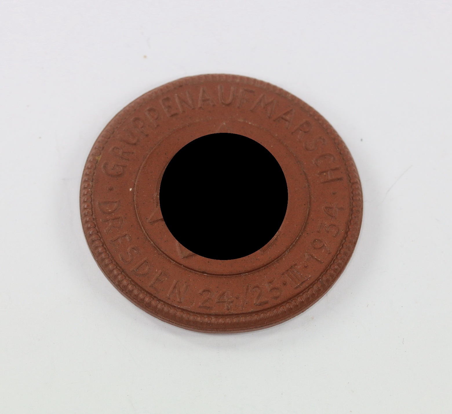 Meißen Plakette, Der SA Mann ist Revolutionär! Er ist stark in der Liebe und stark im Hass – Bild 1