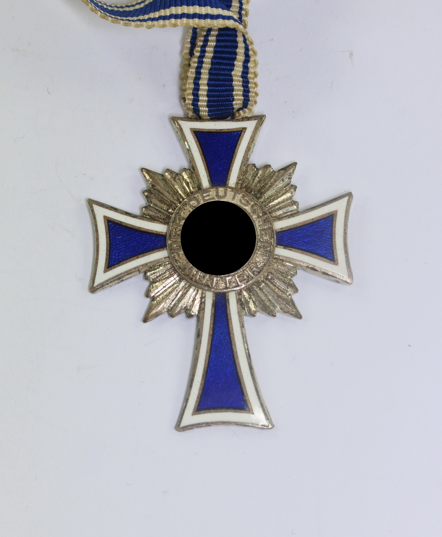Mutterkreuz in Silber, 16. Dezmber 1938 - Der Deutschen Mutter – Bild 1