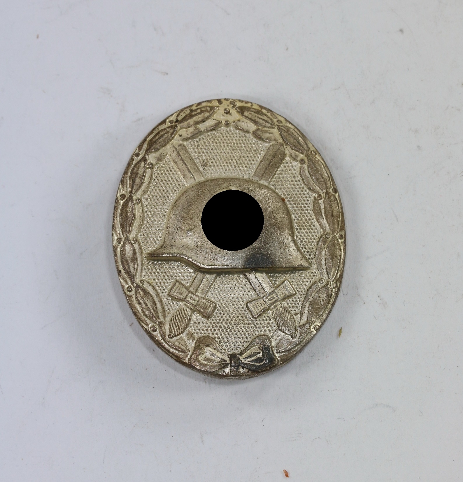 original_verwundetenabzeichen_in_silber_hst Verwundetenabzeichen in Silber, Hst. 100 – Bild 1