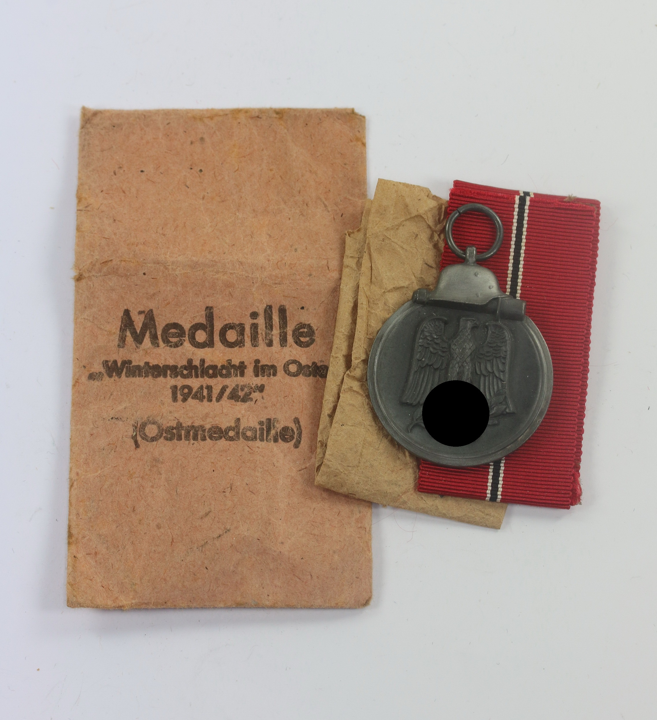 ostmedaille_hst Ostmedaille, Hst. 30, in Verleihungstüte Hauptmünzamt Wien 40 – Bild 1