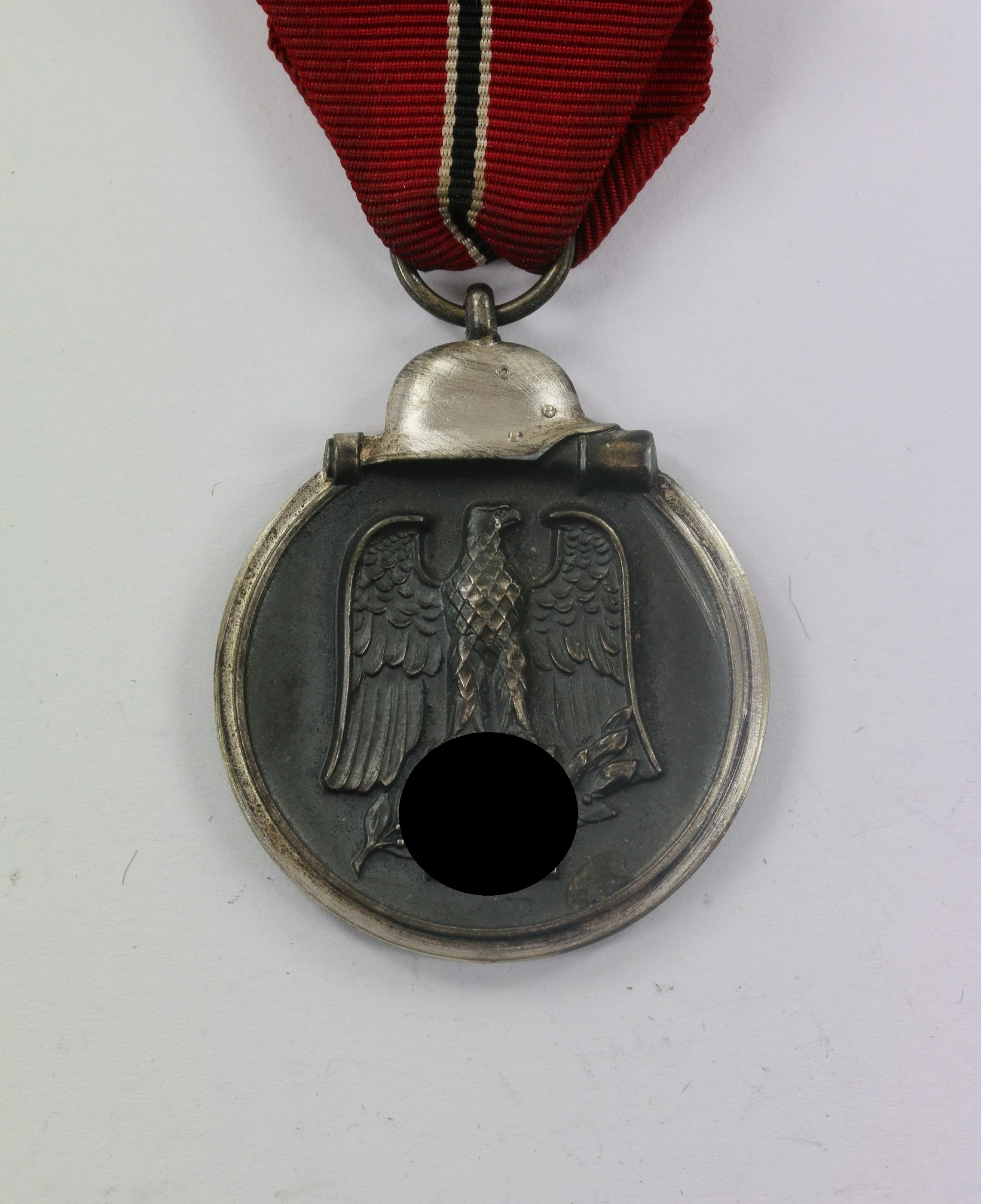  Ostmedaille, Hst. 61, Winterschlacht im Osten 1941 42 – Bild 1